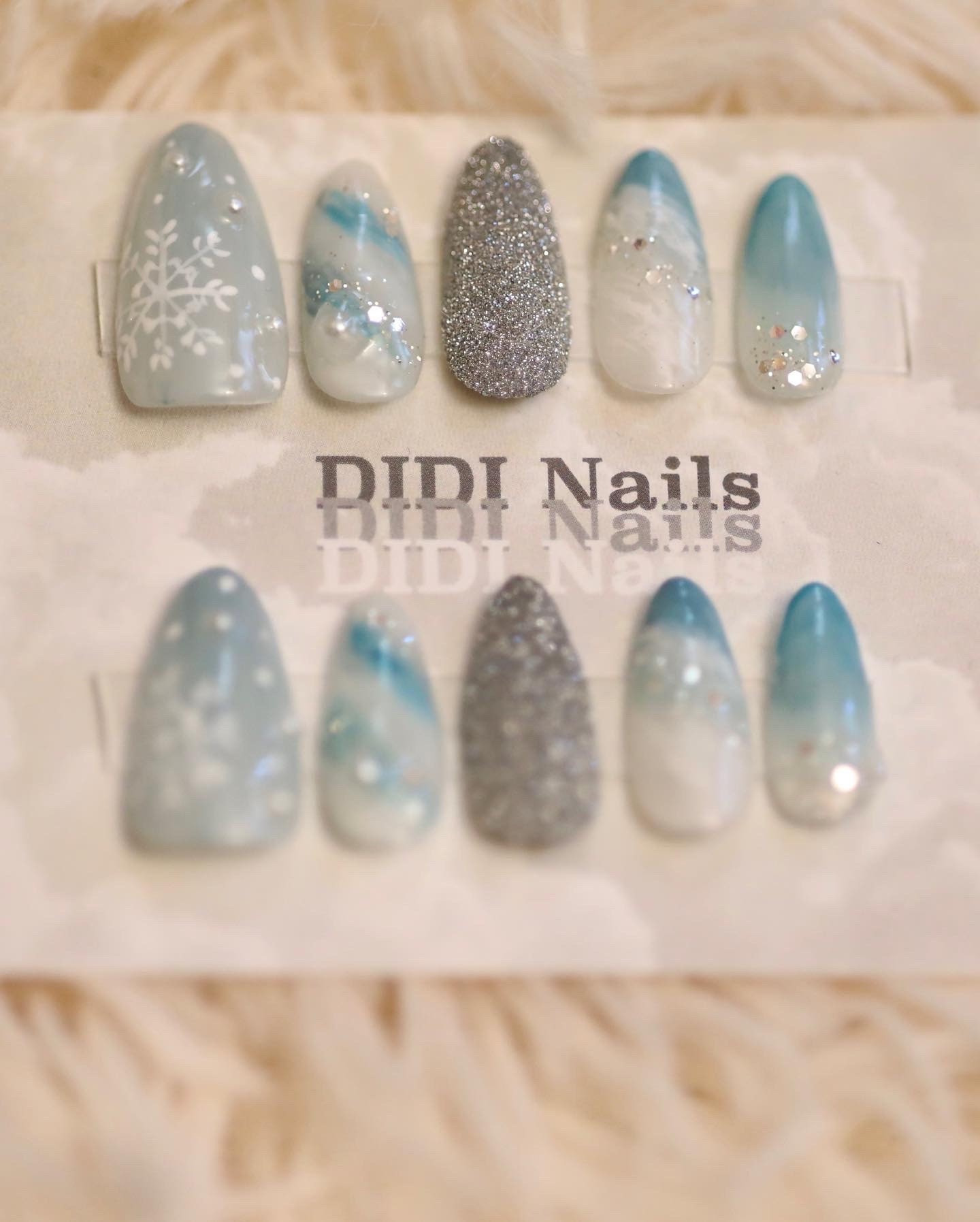 Winter Schneeblaue Splitter Shinny Nägel | Personalisierter & Wiederverwendbarer Press-On Nail Fun Nails Luxus von Etsy - DIDINails