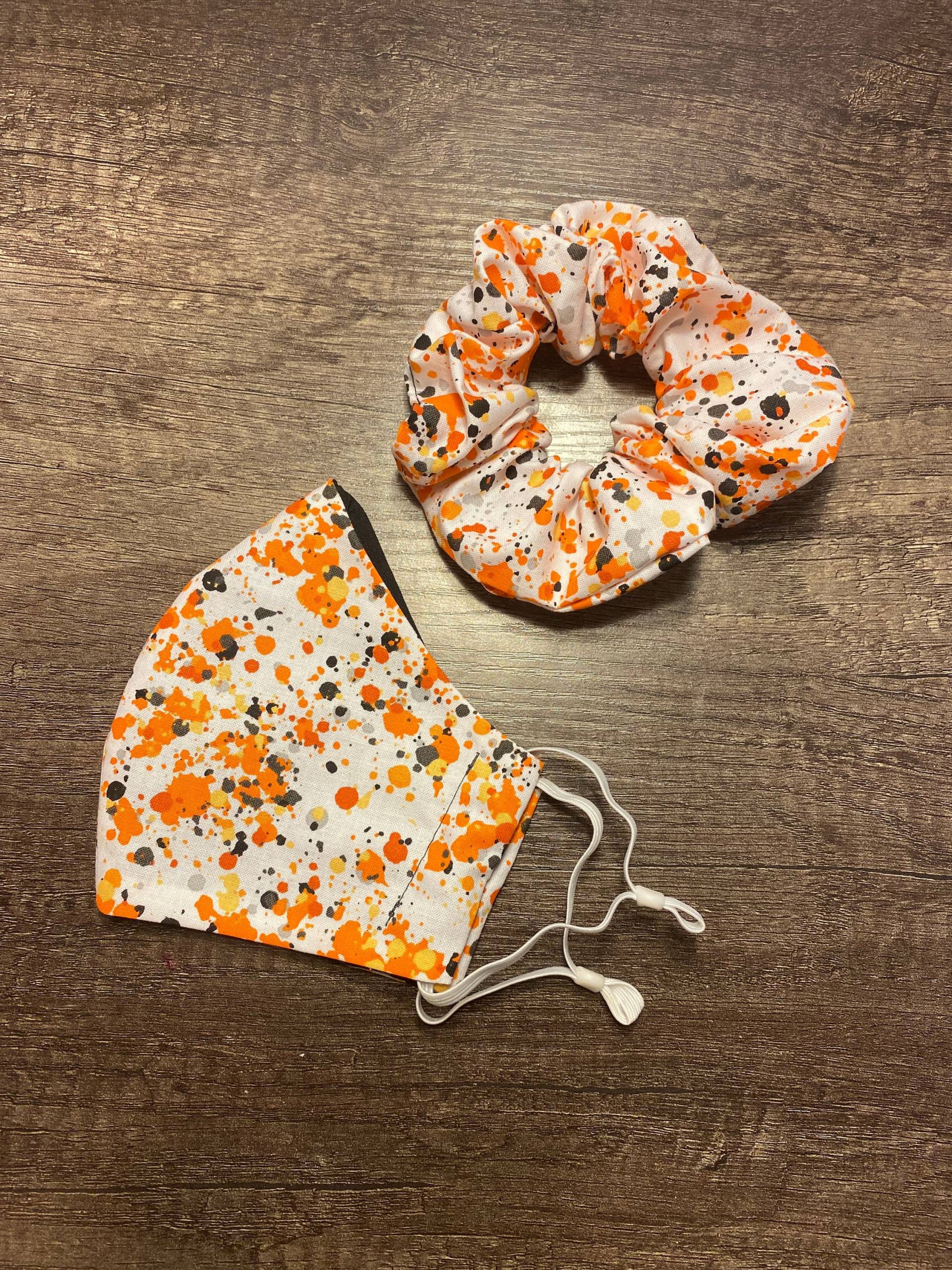 Verstellbare Halloween Gesichtsmaske Und Scrunchie Set, Splatter von Etsy - DarnCuteDesignsCo