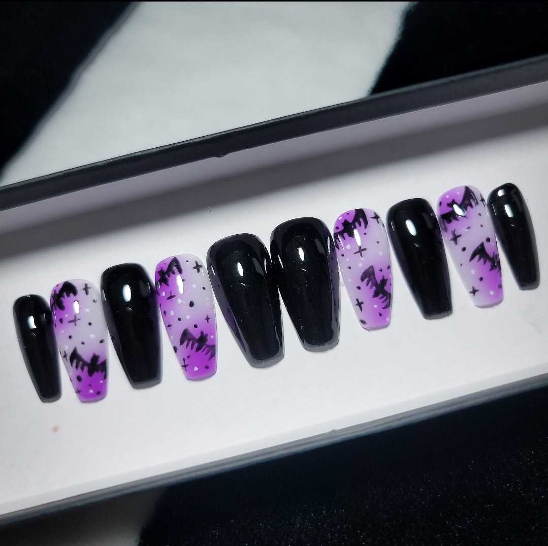 It's Freakin Bats Press-On-Nagel-Set | Uv-Glühen Im Dunkeln von Etsy - DeadGirlClaws