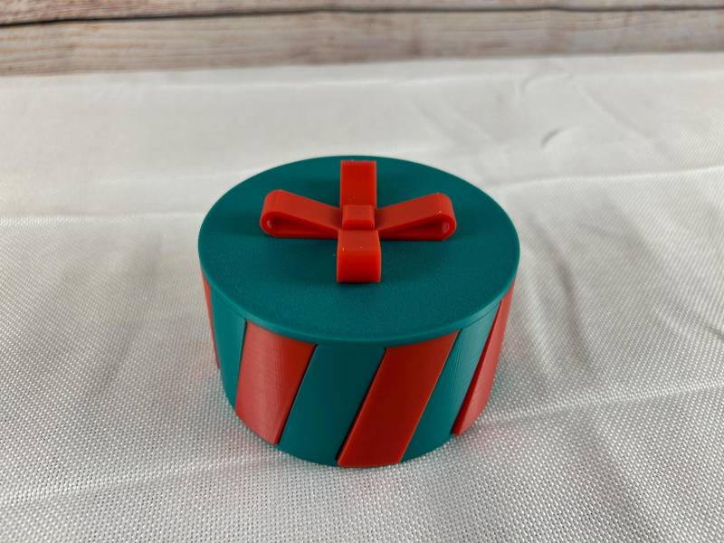 Geschenkbox Rund Geschenkverpackung Weihnachtsdesign Geschenkidee, Nachhaltig, Wiederverwendbar - Aufbewahrungsbox Dm 100x50mm von Etsy - DecorateDifferently