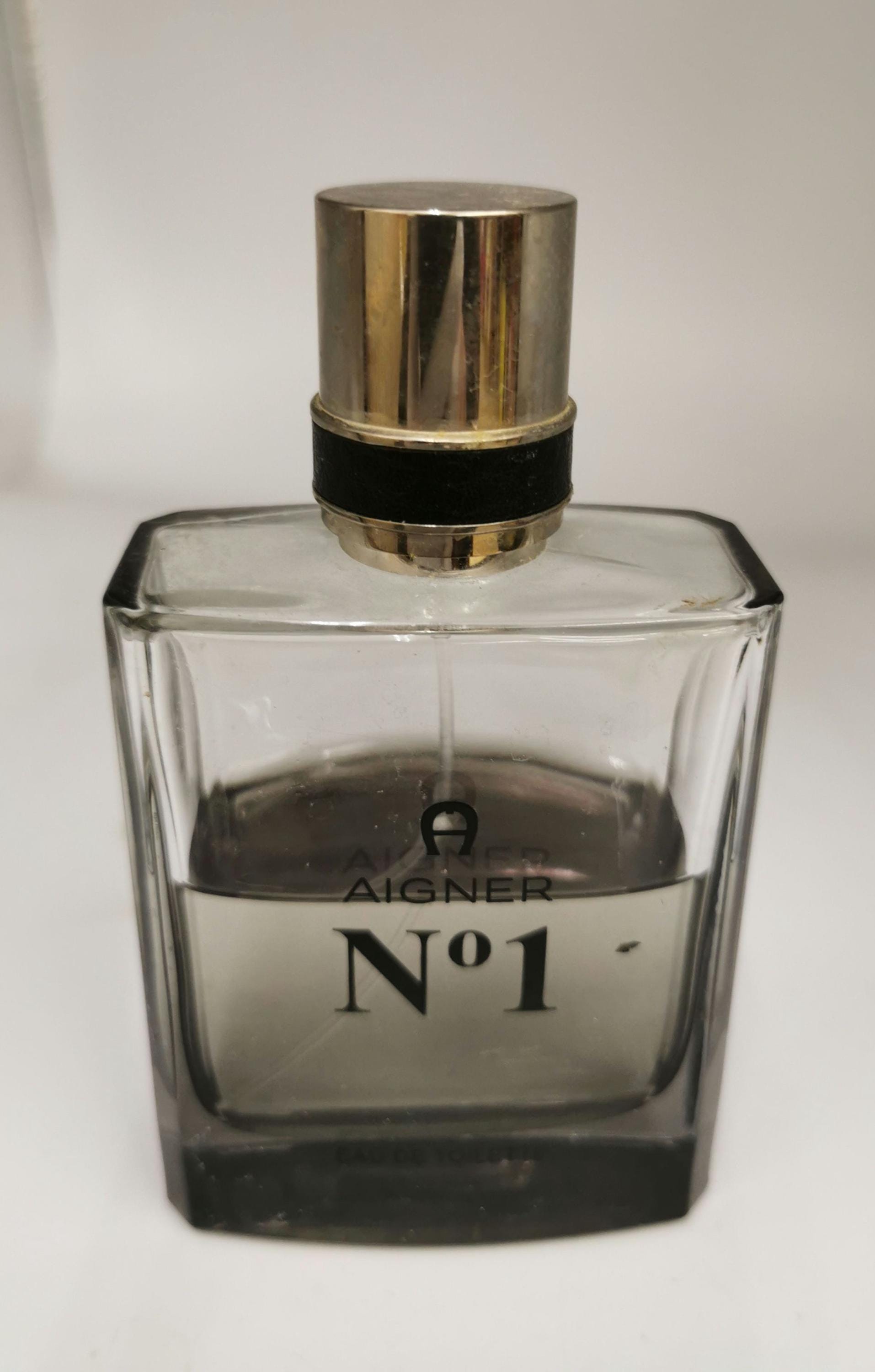 Aigner No1 Eau De Toilette 100 Ml Gebraucht Verpackung Nicht Vorhanden, Füllstand Ca 50 %. 9162 von Etsy - Dekofisch