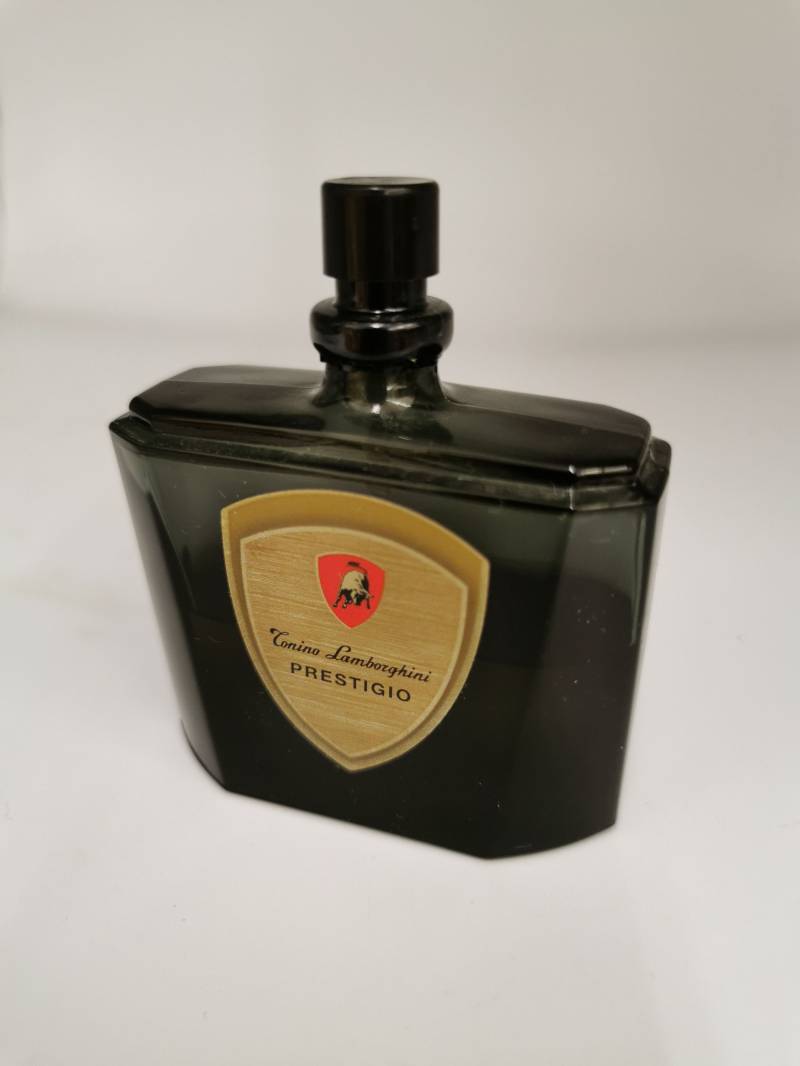 Tonino Lamborghini Eau De Toilette 50 Ml Gebraucht Verpackung Nicht Vorhanden, Füllstand Ca %. 3217 von Etsy - Dekofisch