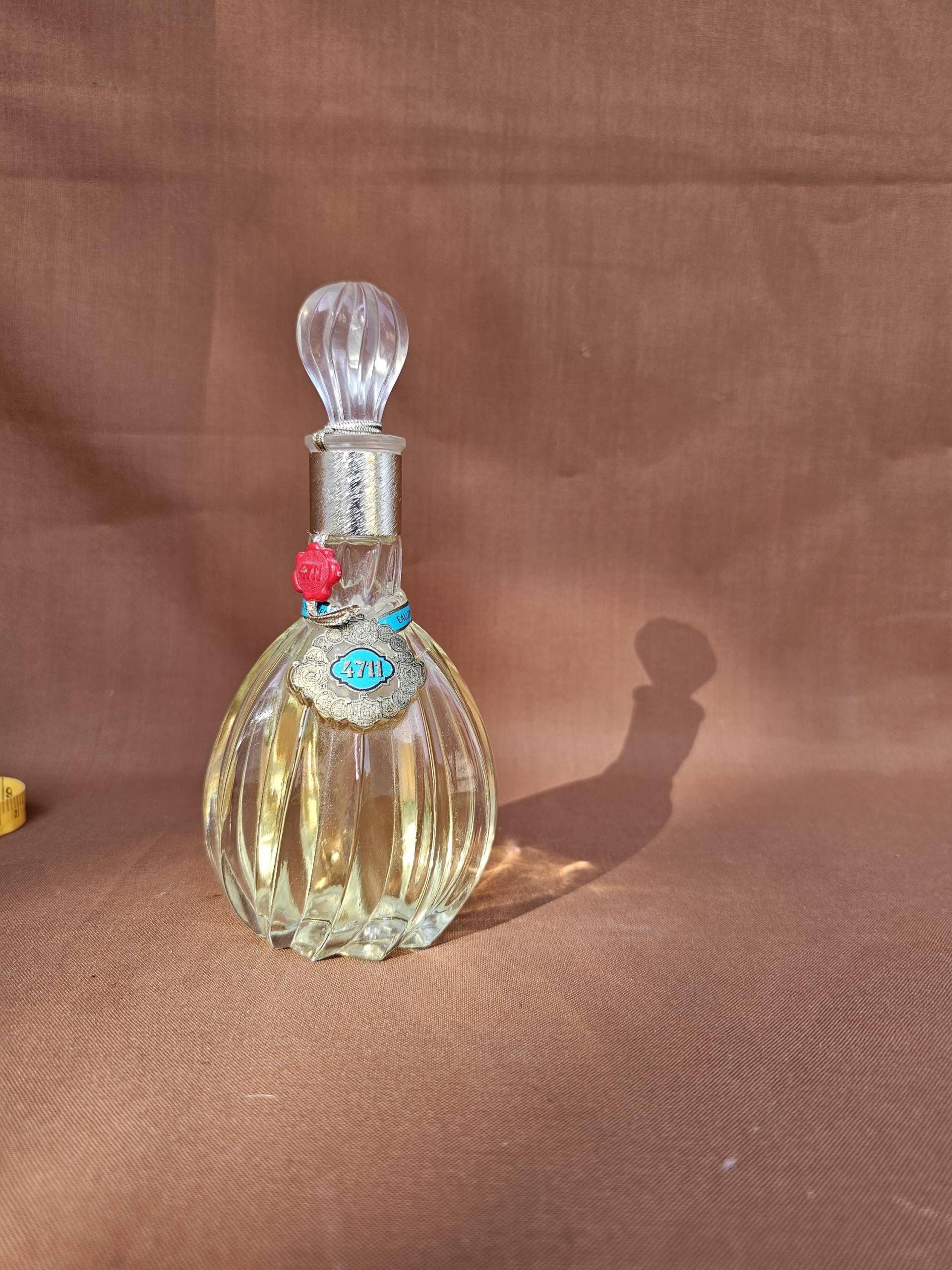 Vintage 4711 Blau & Gold Doppel Eau De Cologne Splash 150Ml - Versiegelt Vintage 4711 Blau & Gold Doppel Eau De Cologne Splash 150Ml - Versiegelt von Etsy - DemDemShop