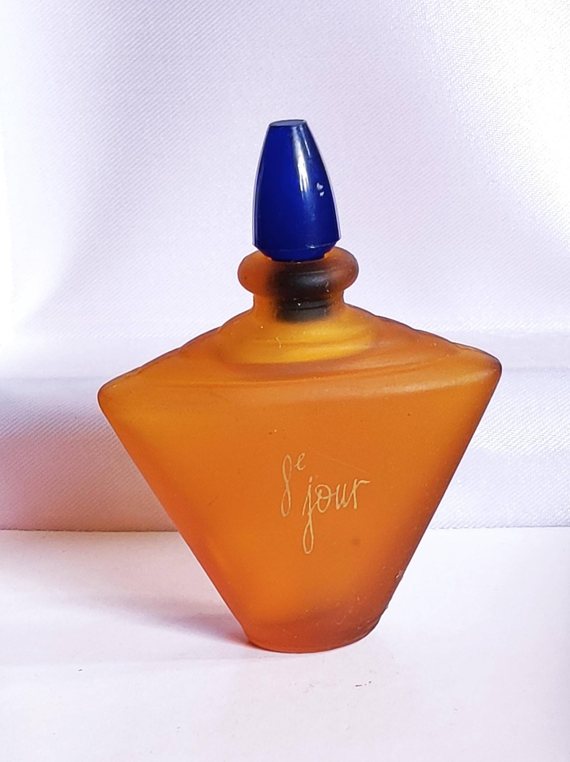 8E Jour Yves Rocher | Eau De Toilette Splash Miniatur Parfum Reisegröße 7, 5 Ml Vintage 1990Er von Etsy - DerAusstatter