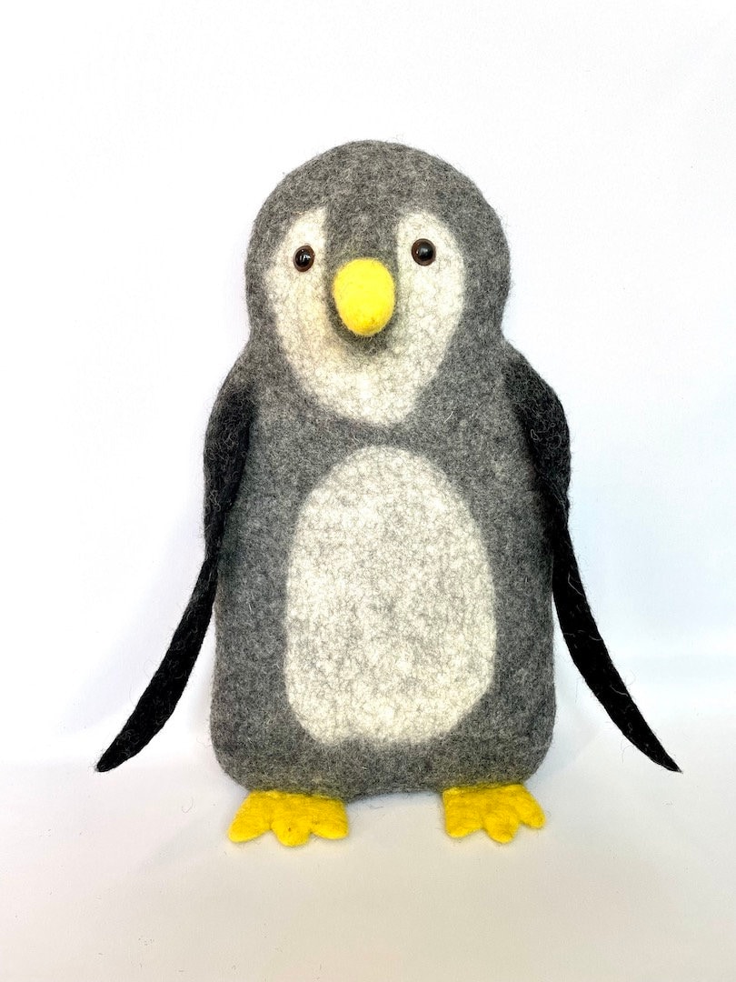 Wärmflasche Pinguin Paula von Etsy - DesignmanufakturCP