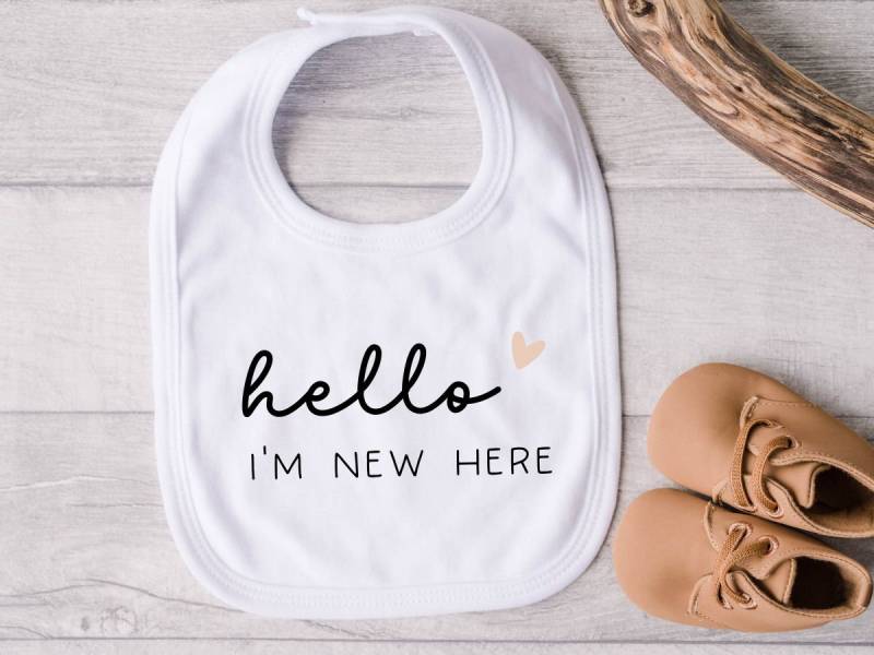 Lätzchen Hello I'm New Here⎢Schlabberlatz Personalisierbar⎢Latz Zur Geburt⎢Geschenk Geburt von Etsy - DetailverliebtbyKati