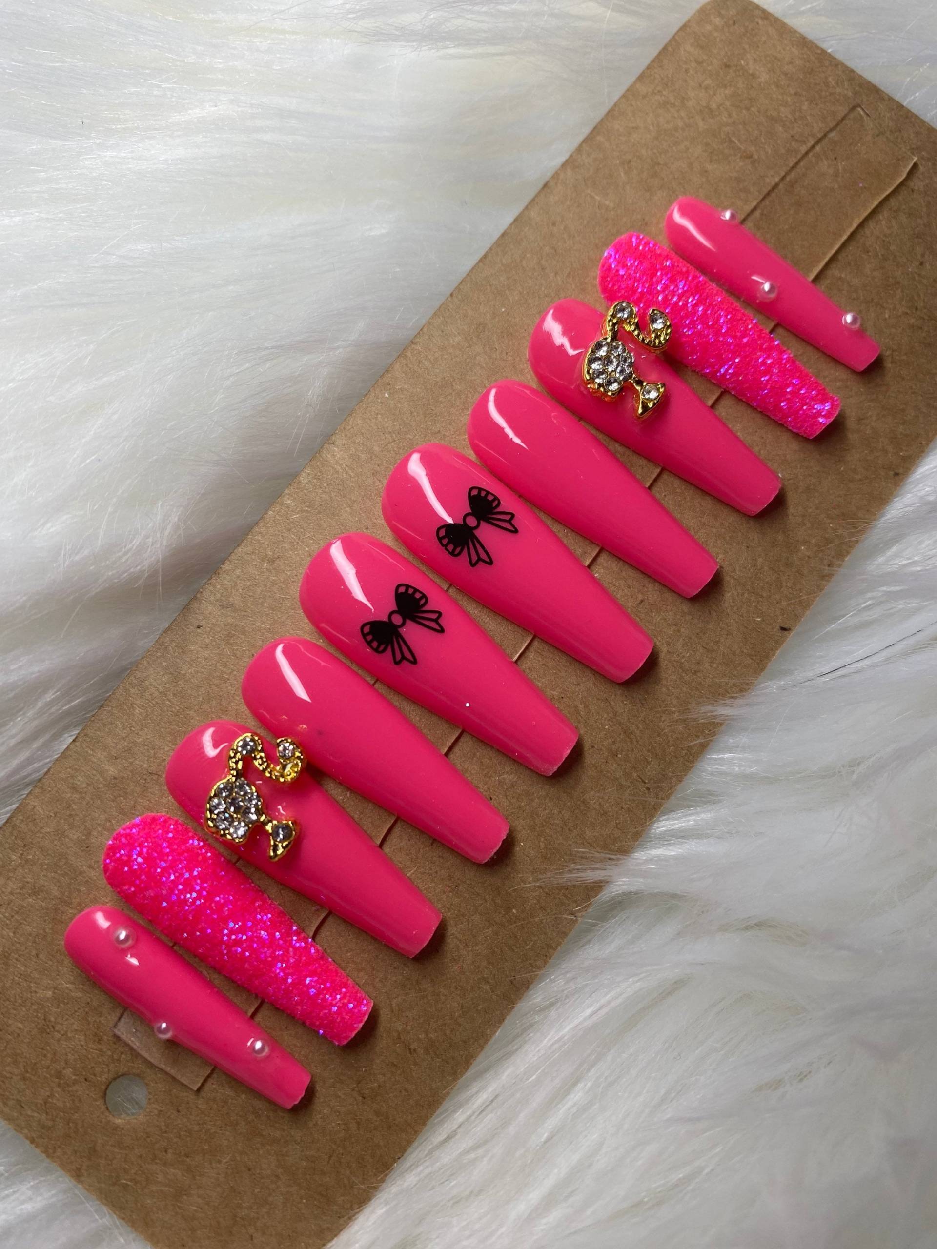 Barbie Pink Nägel Drücken von Etsy - Dianailstudio