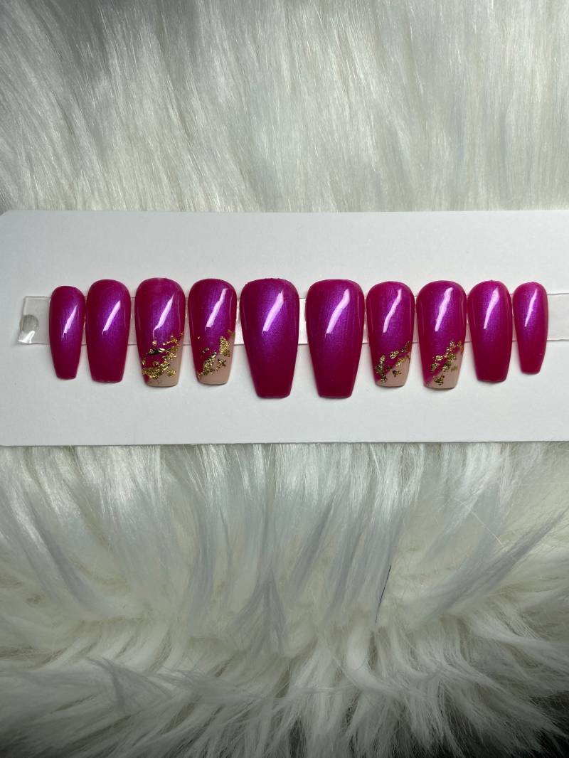 Gold Fuchsia Press On Nails von Etsy - Dianailstudio