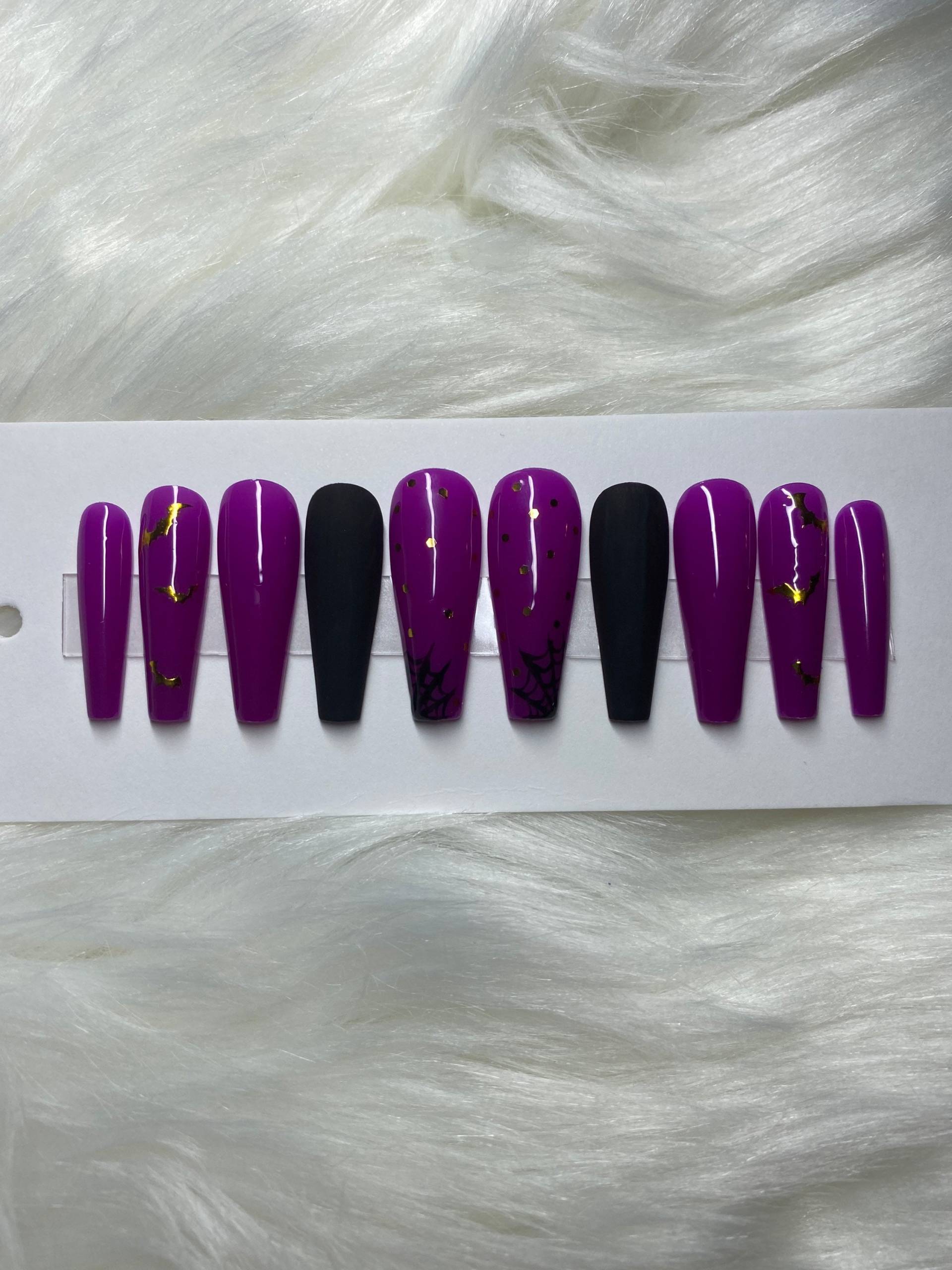 Halloween Press On Nails von Etsy - Dianailstudio