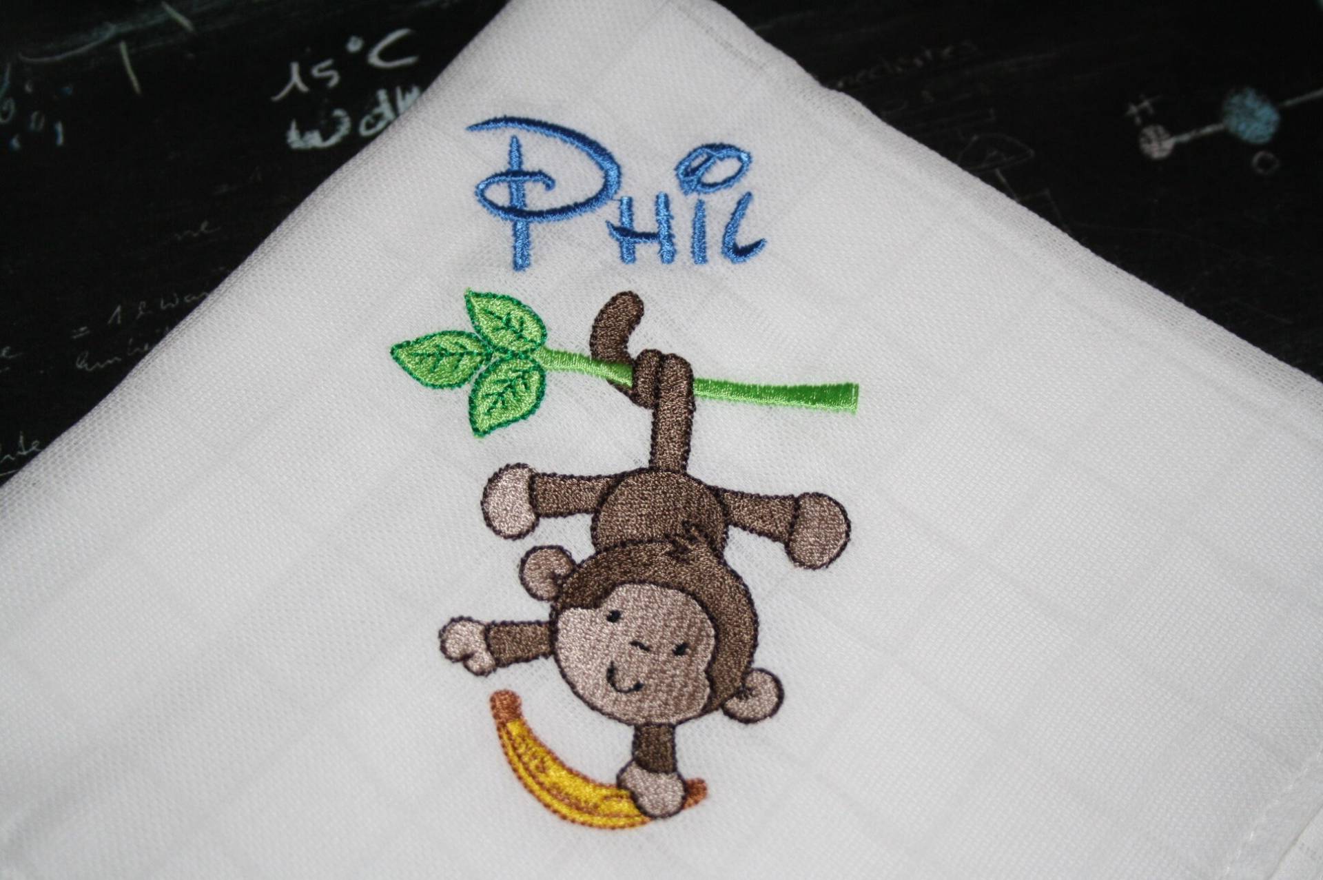 Mullwindel Spucktuch Affe Hängend Mit Namen W324 Mullwindel Spucktuch Affe Hängend Mit Namen W324 von Etsy - DieWichtelstickerei