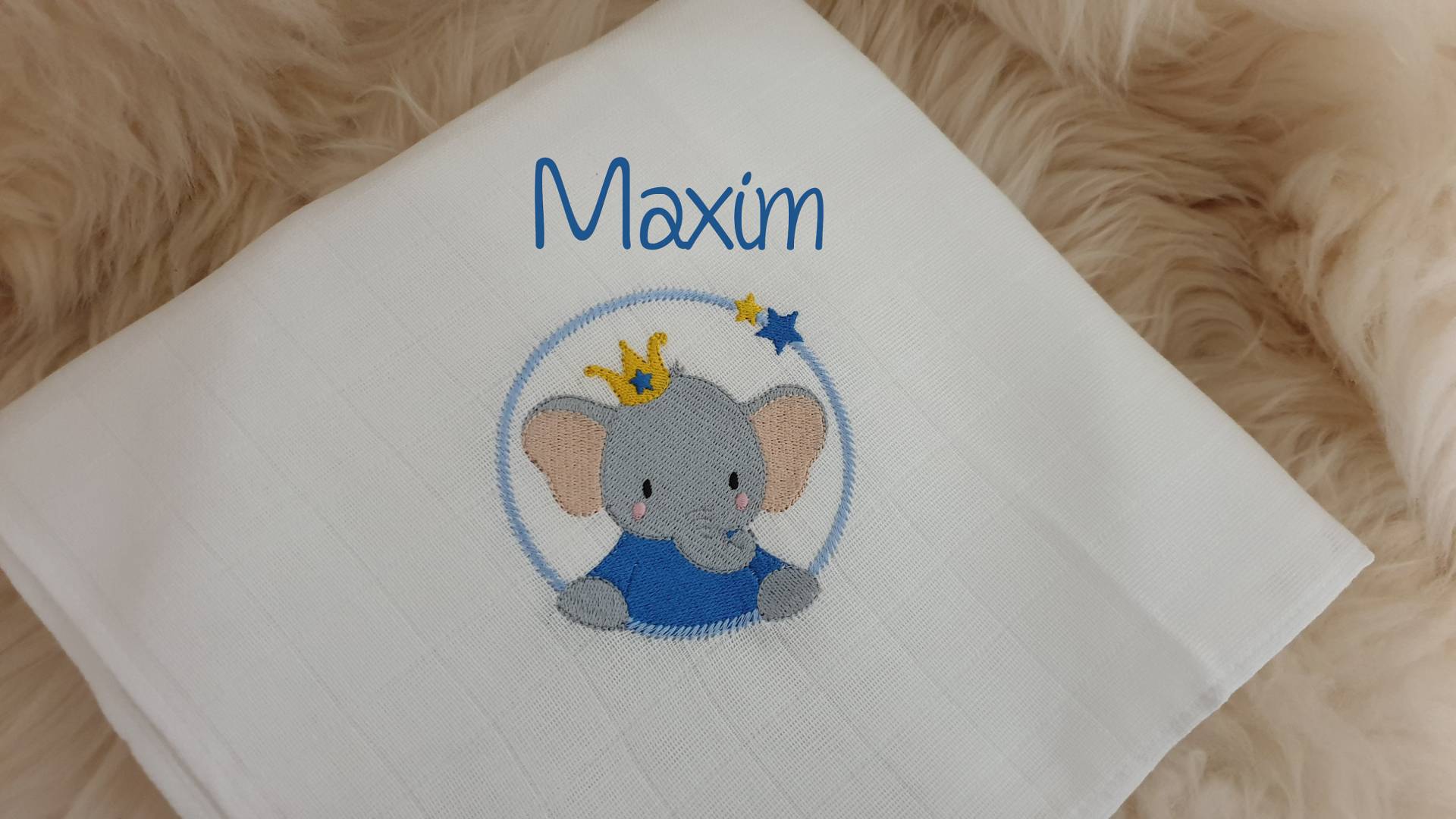 Mullwindel Spucktuch Elefant Kreis Elefantenjunge Junge Mit Namen W220 Mullwindel Spucktuch Elefant Kreis Elefantenjunge Junge Mit Namen W220 von Etsy - DieWichtelstickerei