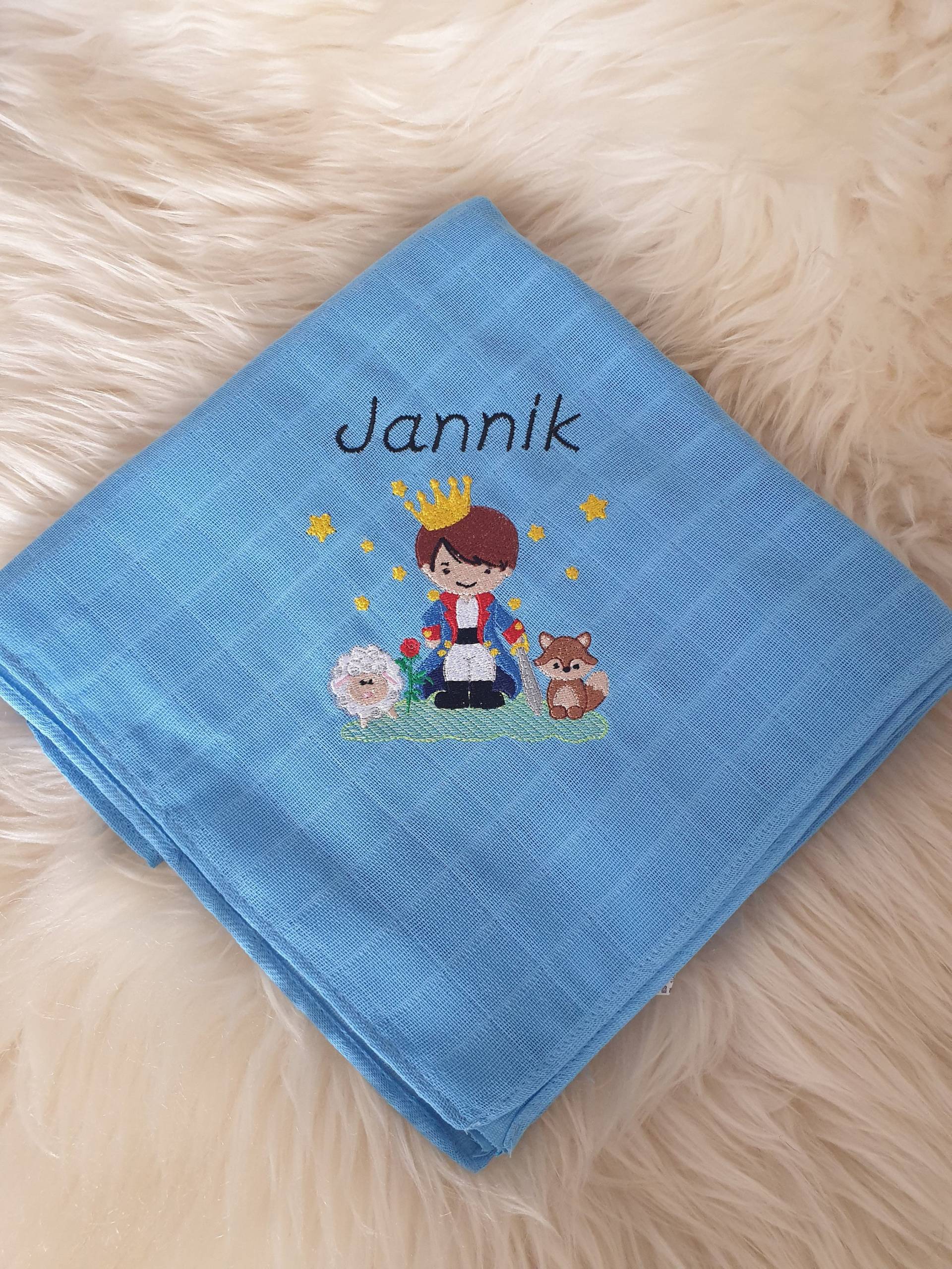 Mullwindel Spucktuch Kleiner König Blau Mit Namen W277 Mullwindel Spucktuch Kleiner König Blau Mit Namen W277 von Etsy - DieWichtelstickerei