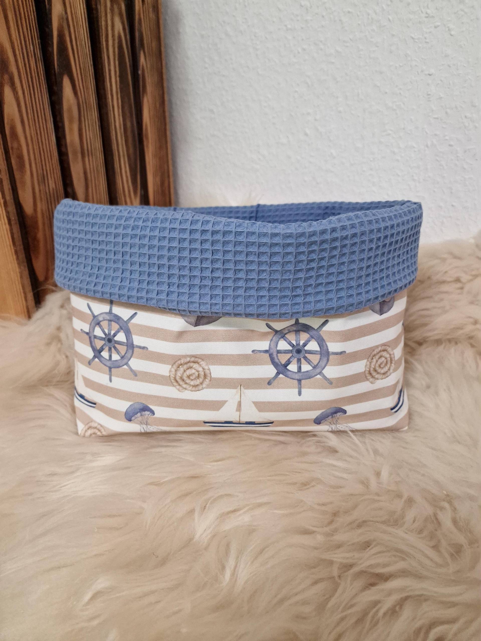 Utensilo Brotkorb Brötchenkorb Maritim Segeboot Waffel Jeansblau Xl Wendeutensilo Korb Körbchen W1661 Utensilo Brotkorb Brötchenkorb Maritim Segeboot Waffel Jeansblau Xl Wendeutensilo Korb Körbchen W1661 von Etsy - DieWichtelstickerei
