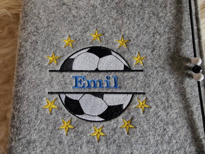 Zeugnismappe Fußball Sterne Mit Namen W1479 von Etsy - DieWichtelstickerei