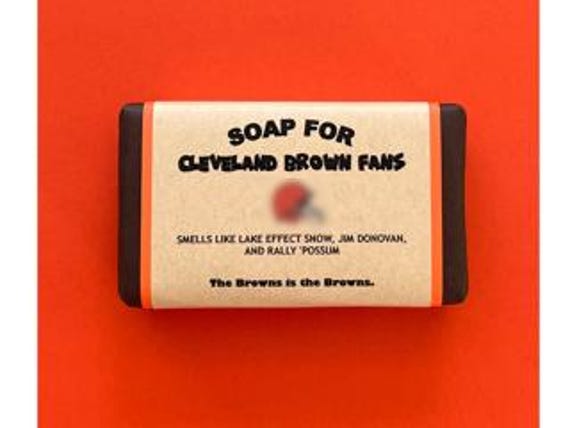 Cleveland Browns Geschenk - Seife Lustiges Einzigartiges Personalisiertes Geschenk, Um Fan Zu Feiern von Etsy - DopeSoapzz