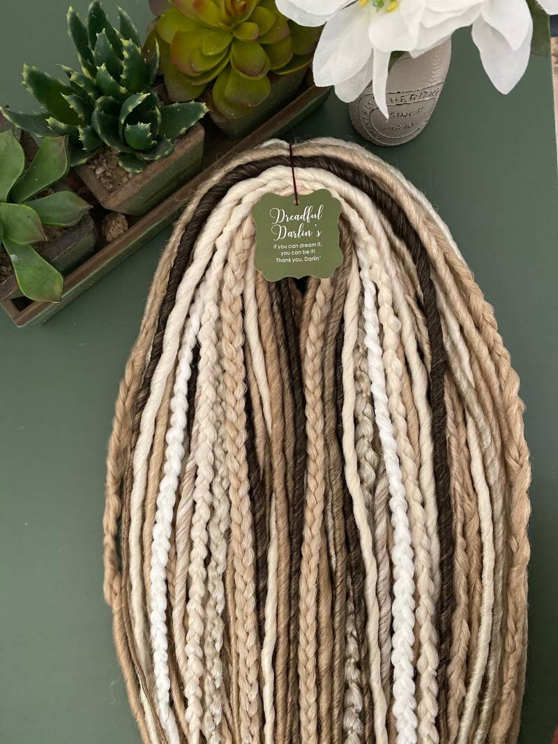 Die Emma. Hellblondes Wikinger Mix Set. | Vollständiges Set=50 Doppelendige Dreadlocks Dreadlock-Erweiterungen. Faux Dreads. Wählen Sie Ihre Menge von Etsy - DreadfulDarlins