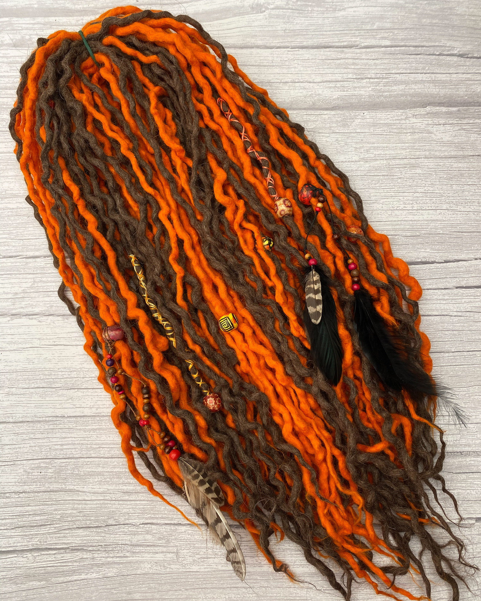 Orange-Braune Wollnadeln Mit Accessoires von Etsy - DreadsByBarrietta