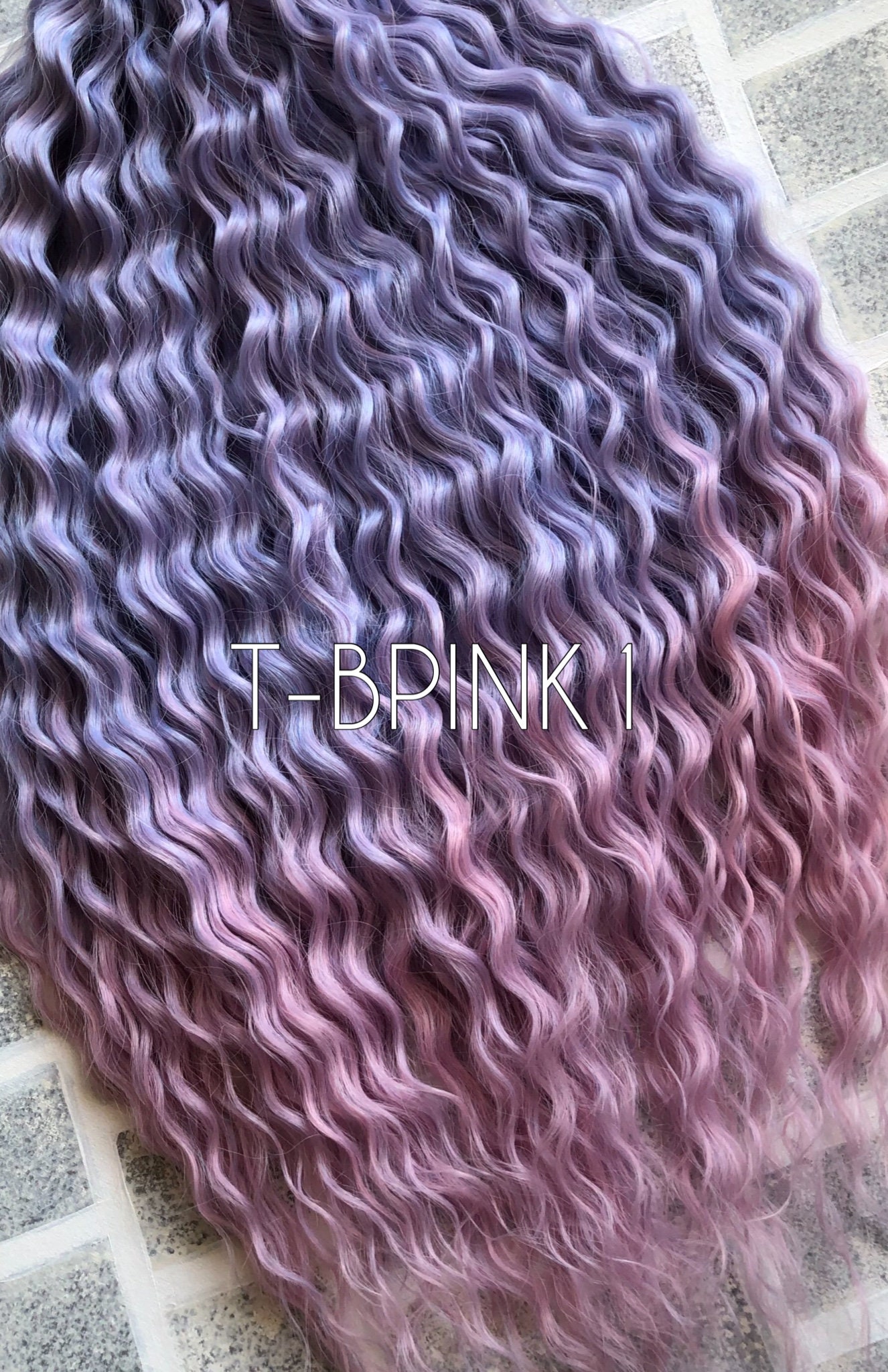 Violettes Ombre-Haar, Kunsthaar, Lockiges Haar Ariel, Violet-Rosa-Kanekalon, Premium-Materialien, Haarverlängerungen, Jumbo-Geflecht von Etsy - DreadsByDAP