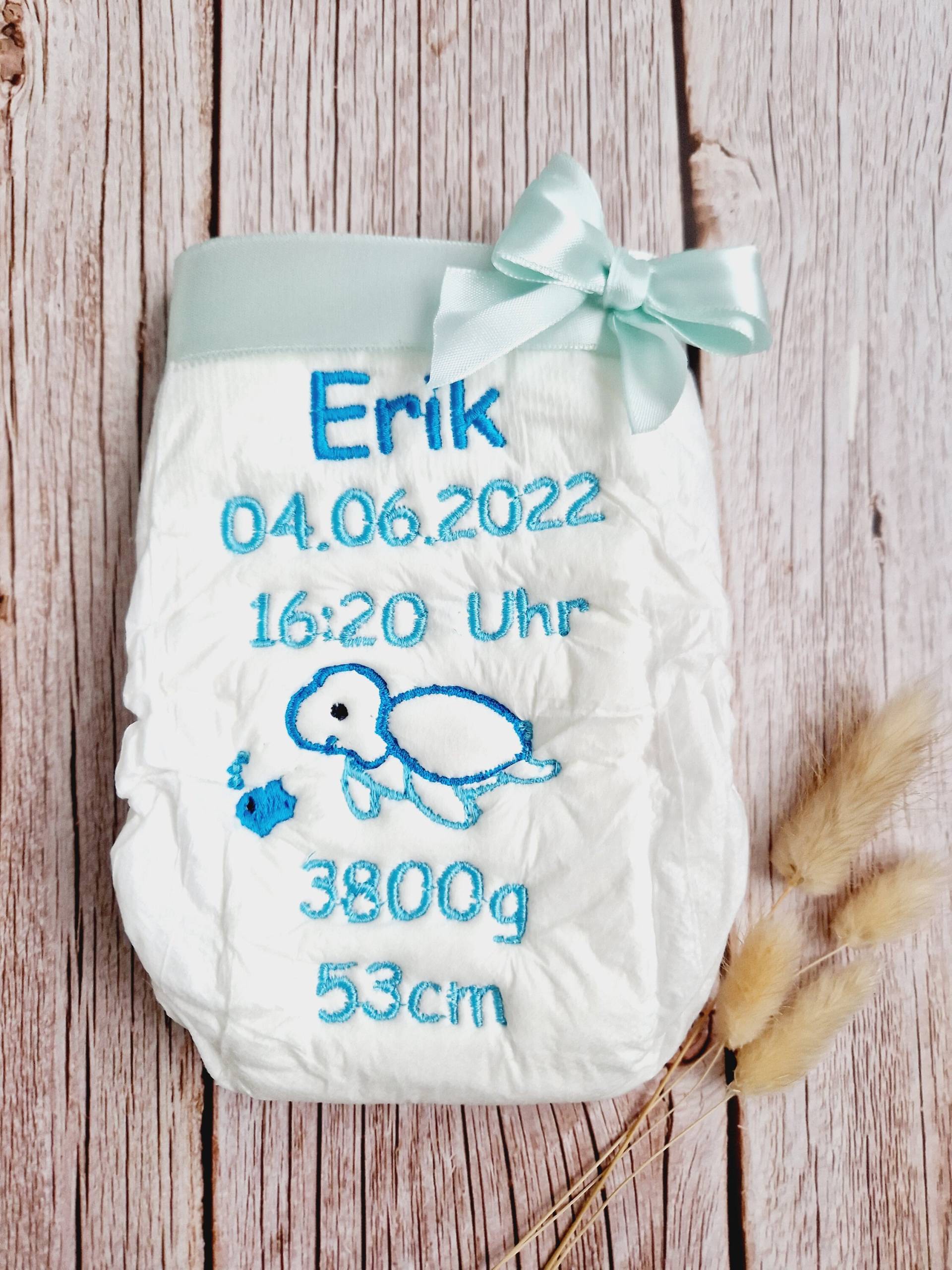 Bestickte Windel Schildkröte Mit Geburtsdaten Zur Geburt von Etsy - ETStoffzauber