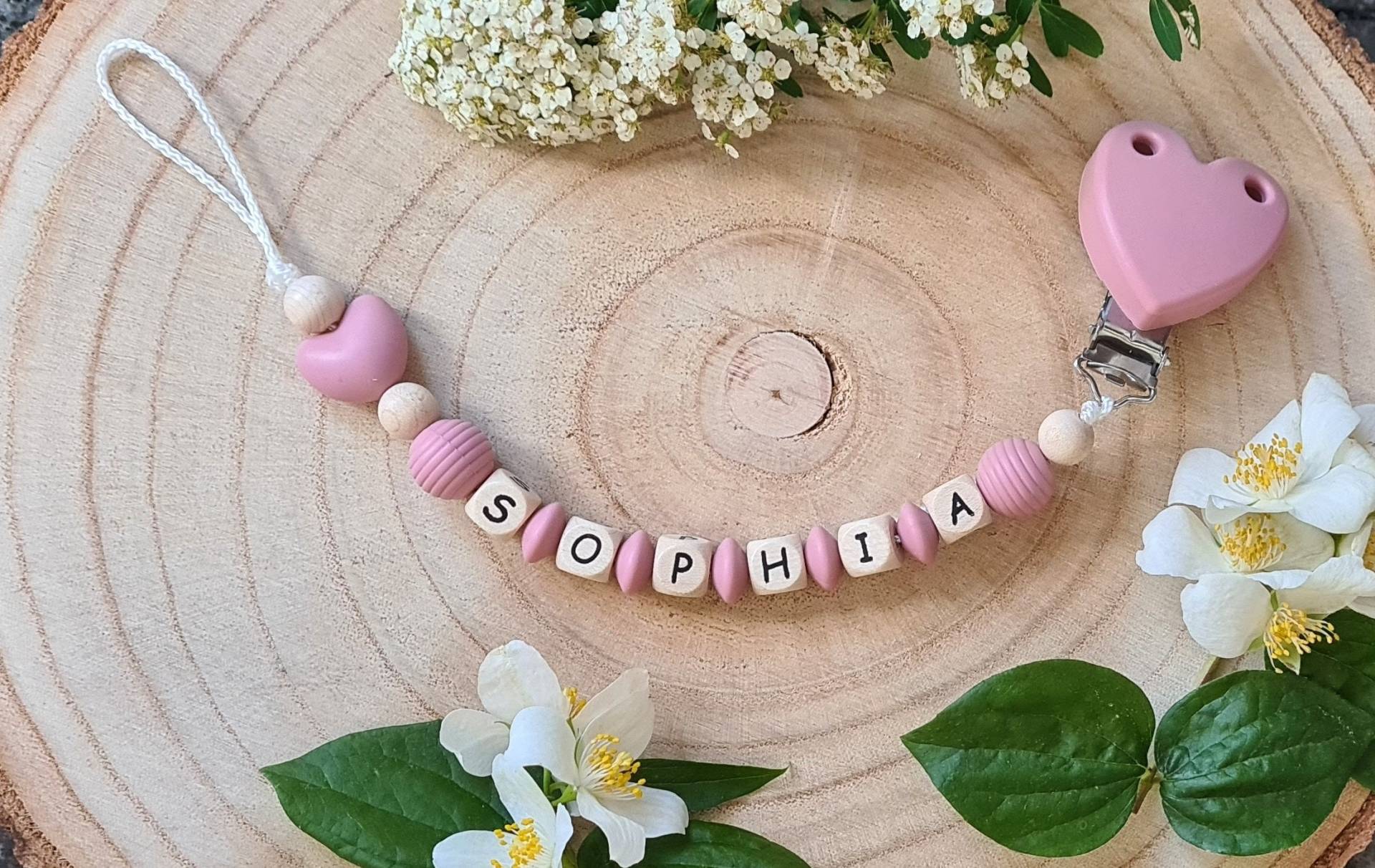 Schnullerkette Personalisiert Mit Name, Herz, Altrosa von Etsy - EliJuna