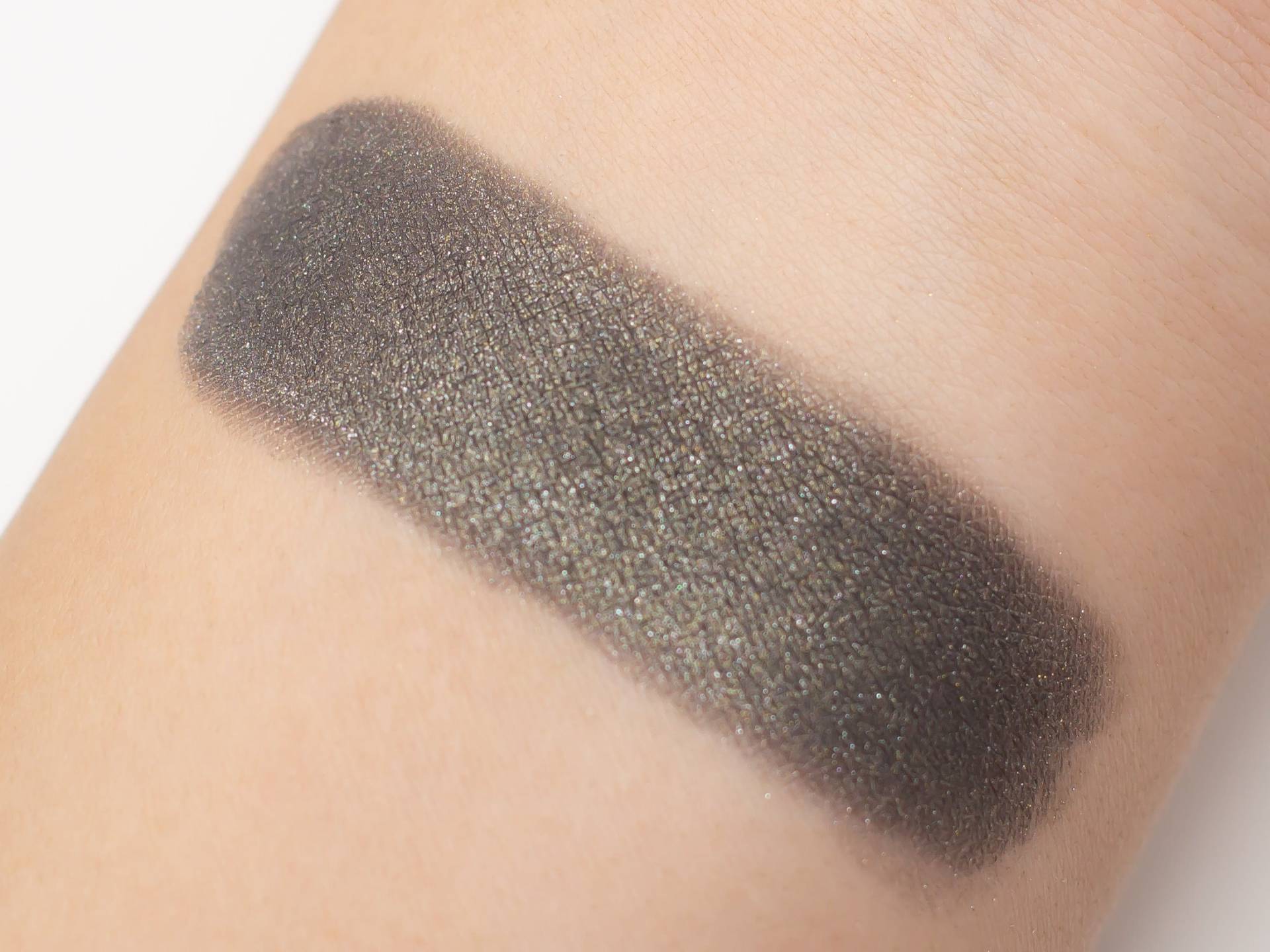 "Schwarz Schimmernder Lidschatten - "Midnight" Vegan Mineral Makeup." von Etsy - Etherealle