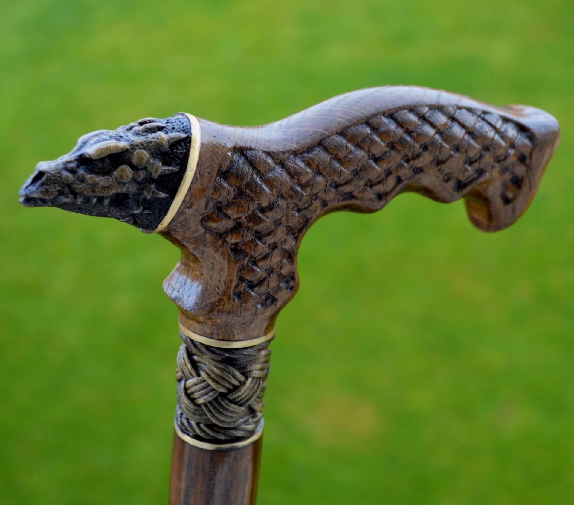 Dragon Oak Holzstöcke Holzstock Gehstock Handarbeit Stock Holzschnitzerei Exklusives Schilf Dragon Oak Holzstöcke Holzstock Gehstock Handarbeit Stock Holzschnitzerei Exklusives Schilf von Etsy - ExclusiveCane