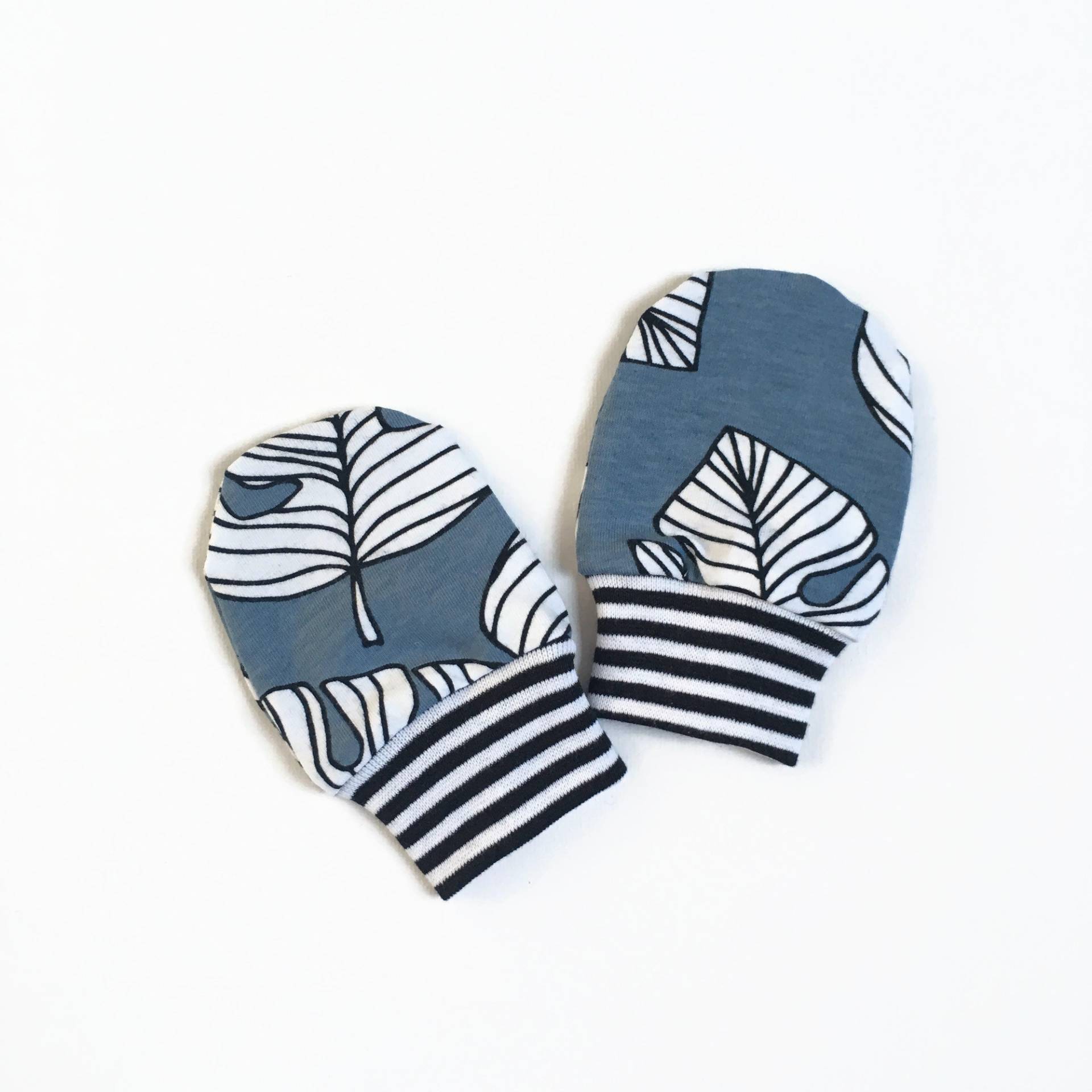Blaue Babyhandschuhe Mit Blättern. Größe 0 - 3 Monate. Baby Kratzhandschuhe. Baumwolle Jersey Gestrickt. Monstera-stoff. Geschenk. Bio-Baumwolle Blaue Babyhandschuhe Mit Blättern. Größe 0 - 3 Monate. Baby Kratzhandschuhe. Baumwolle Jersey Gestrickt. Monstera-stoff. Geschenk. Bio-Baumwolle von Etsy - FabriqueDeLimonade
