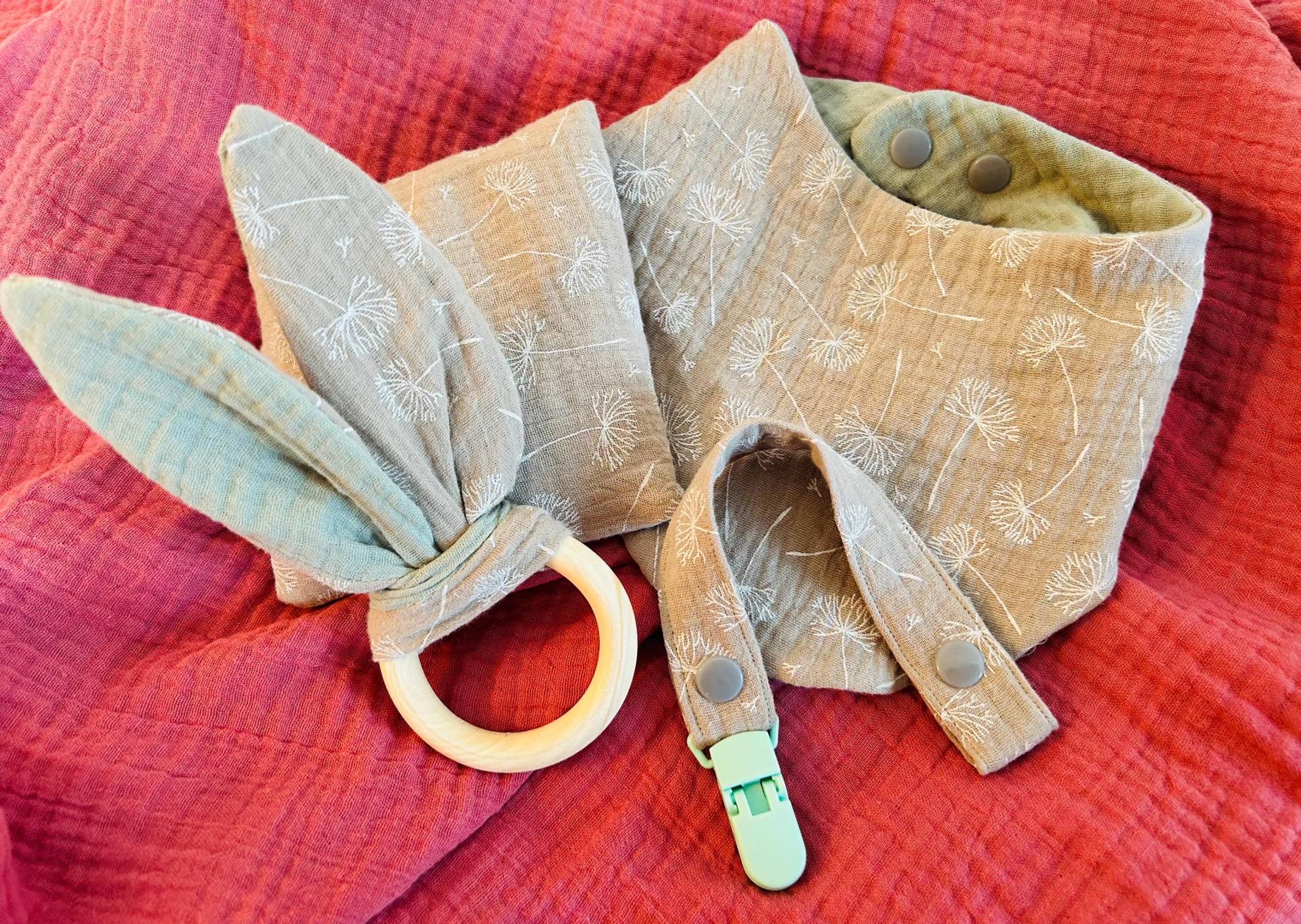 Schönes Musselin Set Für Babys in Braun/Mint Mit Kirschkernkissen, Halstuch, Schnullerkette Und Knisterohren von Etsy - FadenfantasieLiebe