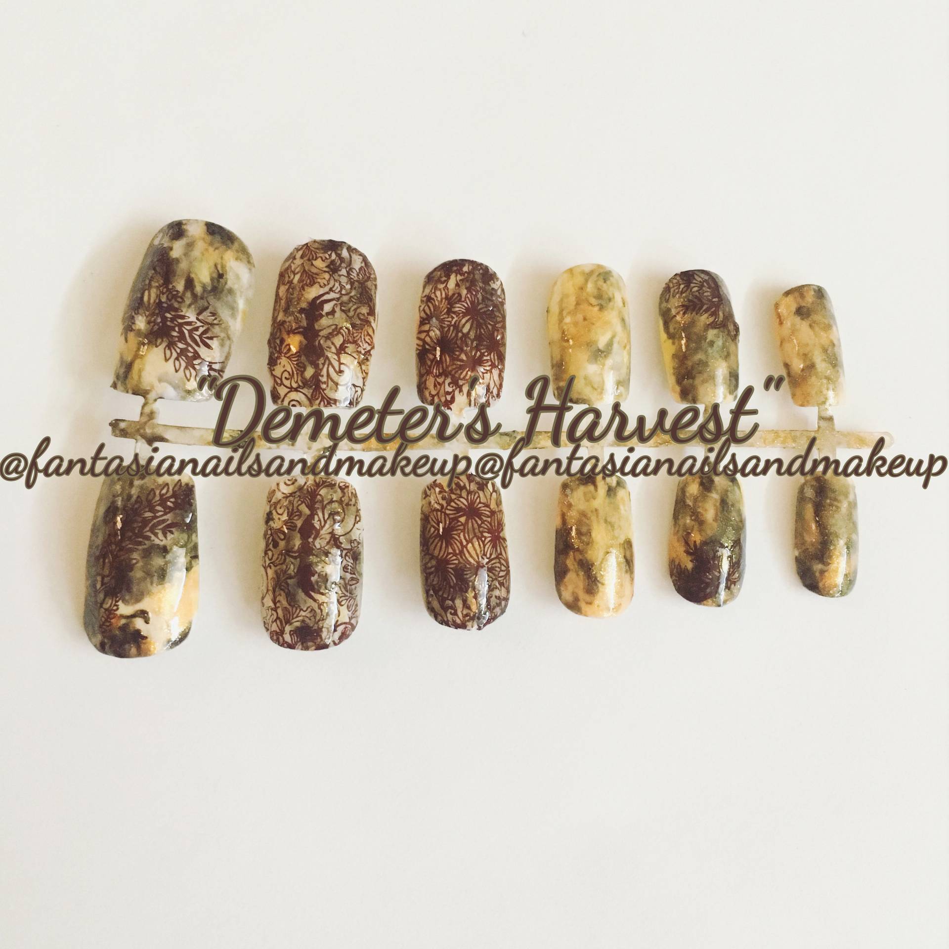 Fallen Marmor Press On Nails Demeters Ernte-Fee-Design Fallen Marmor Press On Nails Demeters Ernte-Fee-Design von Etsy - FantasiaNails