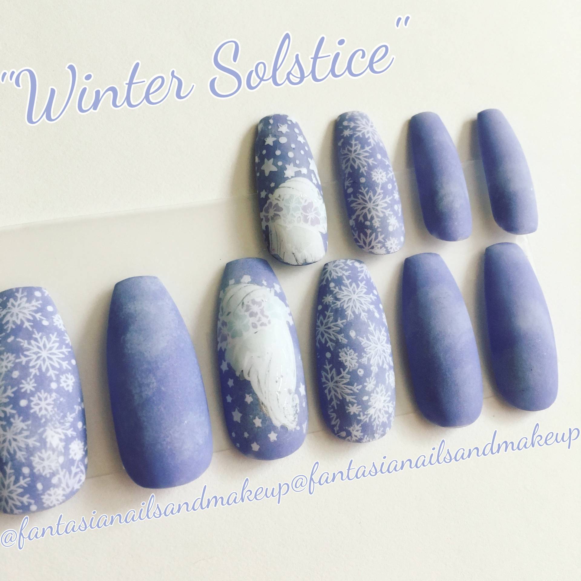 Wintersonnenwende Press On Nails Schneeflocke Sarg False Nails Wintersonnenwende Press On Nails Schneeflocke Sarg False Nails von Etsy - FantasiaNails