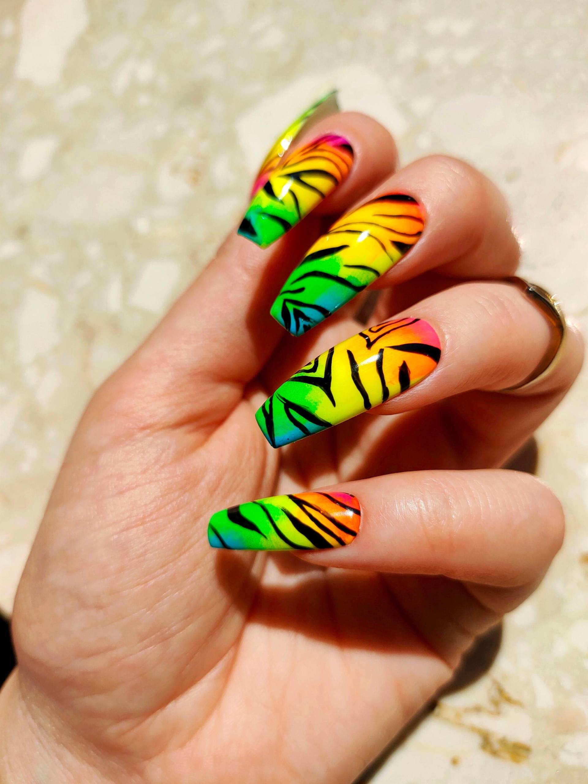 Neon Animal Nägel Andrücken von Etsy - FejkiNails