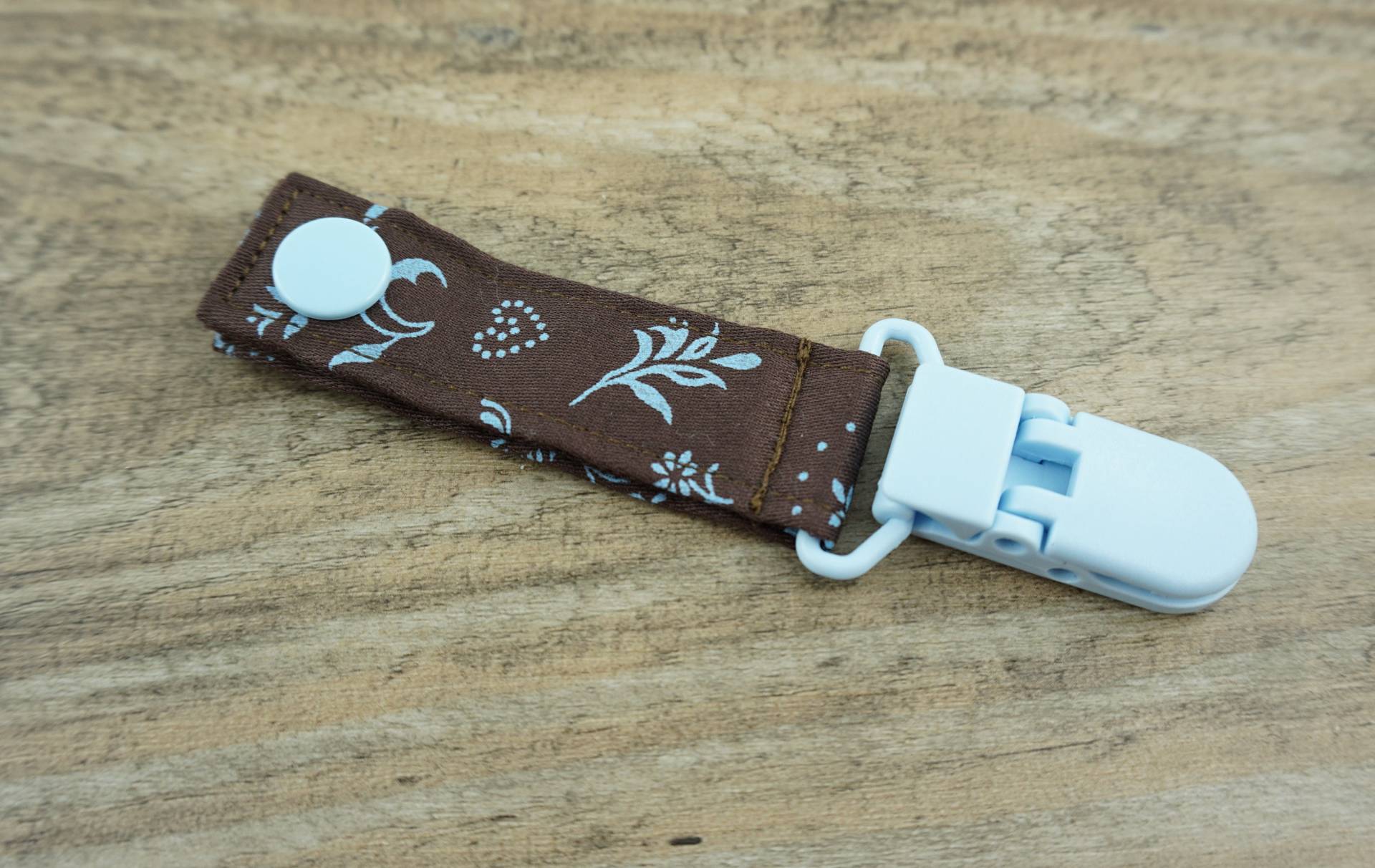 Tube-Clips Enterale Ernährung Oder Sauerstoffversorgung - Dirndl Braun von Etsy - FeludaraDesign