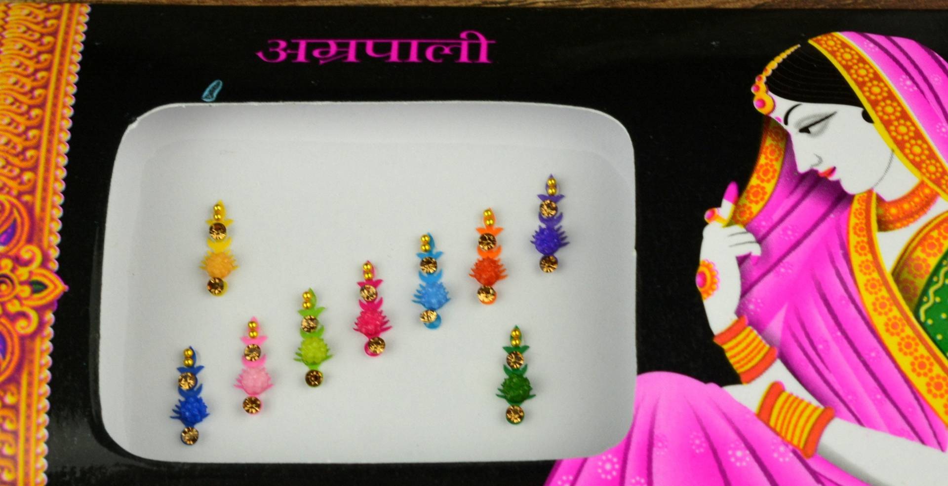 Multi Color Fancy Crystal Bindis, Designer Art Deco Bollywood Selbstklebende Aufkleber, Weihnachtsgeschenk von Etsy - FeminaDeals