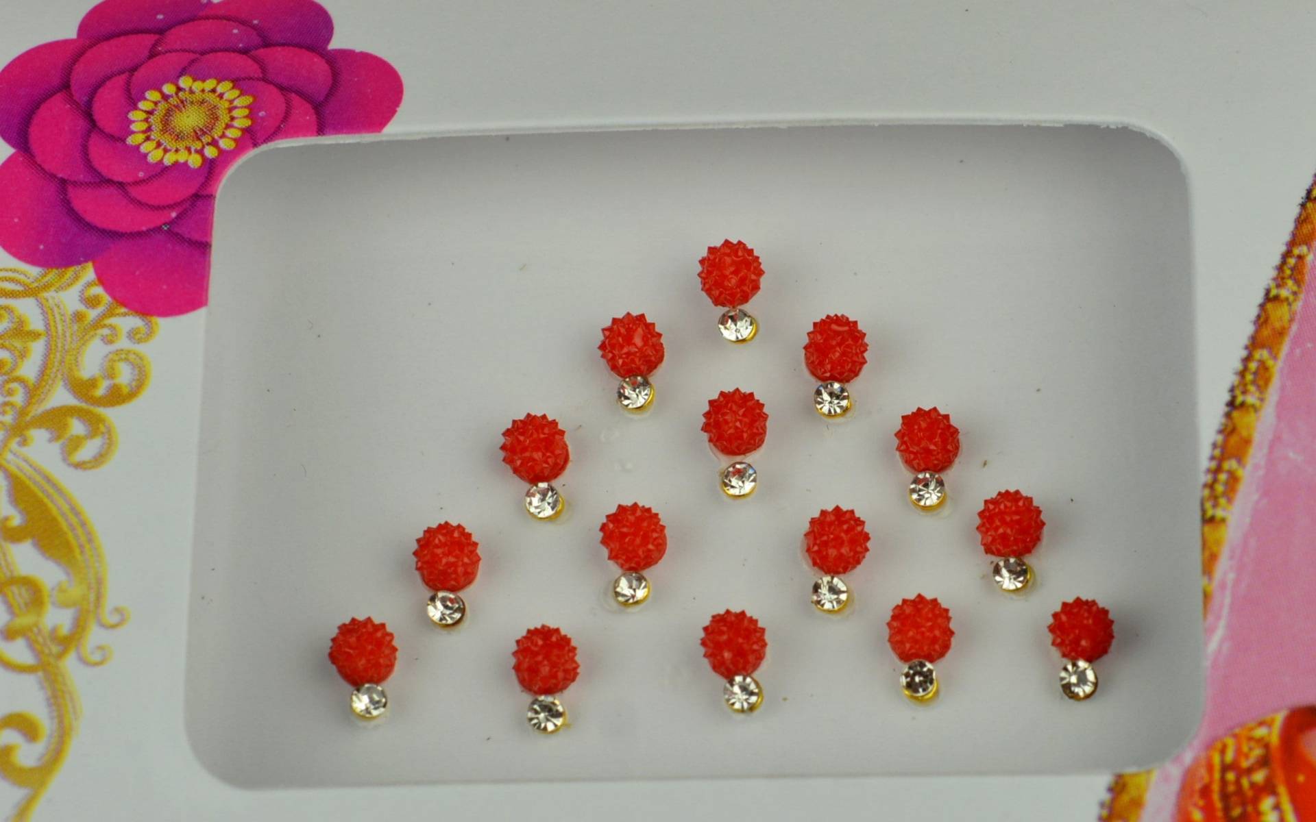 Rote Farbe Blumen Diamant Bindis, Hochzeit Braut Fancy Bollywood Selbstklebende Aufkleber, Weihnachtsgeschenk von Etsy - FeminaDeals