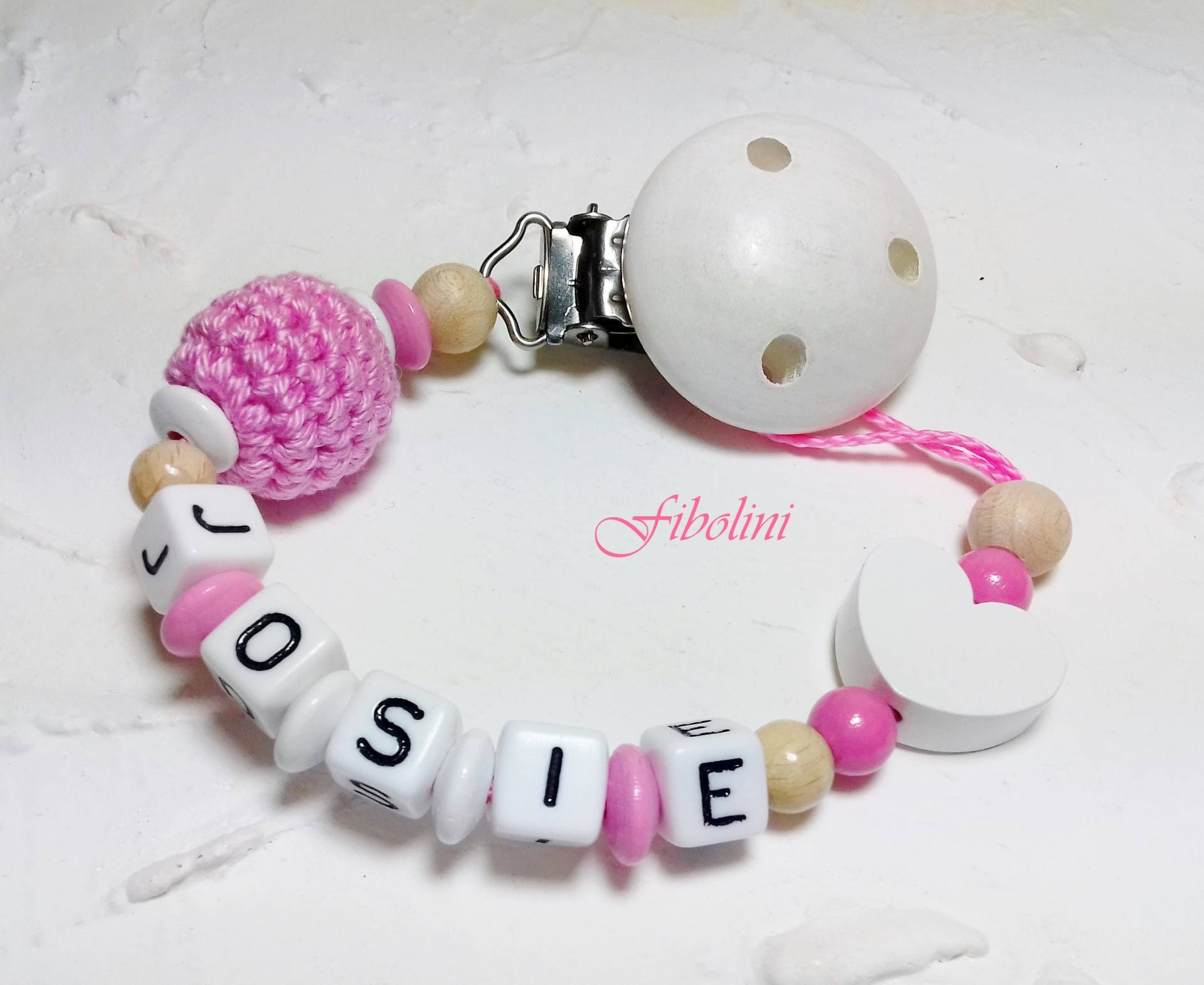 Schnullerkette "Babygirl". Personalisiert Mit Namen, Weiß, Beige, Rosa, Babyshower, Babygirl, Babyparty, Schnullerhalter, Häkelholzperle von Etsy - Fibolini