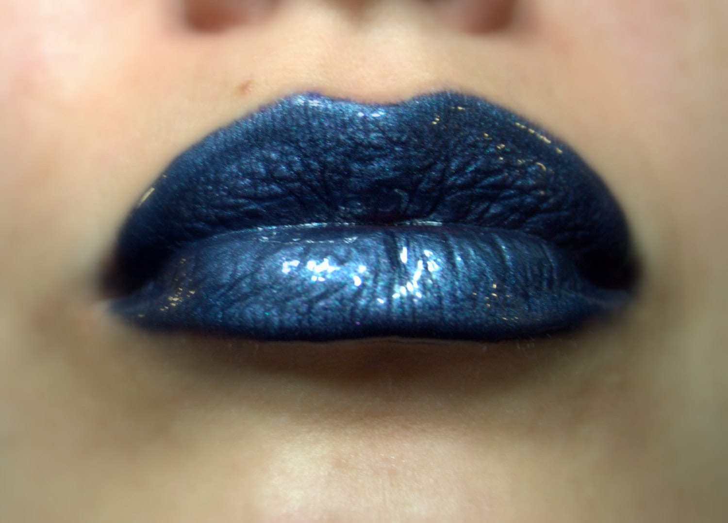 Richelle - Dunkelgrau/Blau Metallic Lipgloss Vegan Glutenfrei Frisch Handgemacht Grausamkeitsfrei Richelle - Dunkelgrau/Blau Metallic Lipgloss Vegan Glutenfrei Frisch Handgemacht Grausamkeitsfrei von Etsy - FierceMagenta