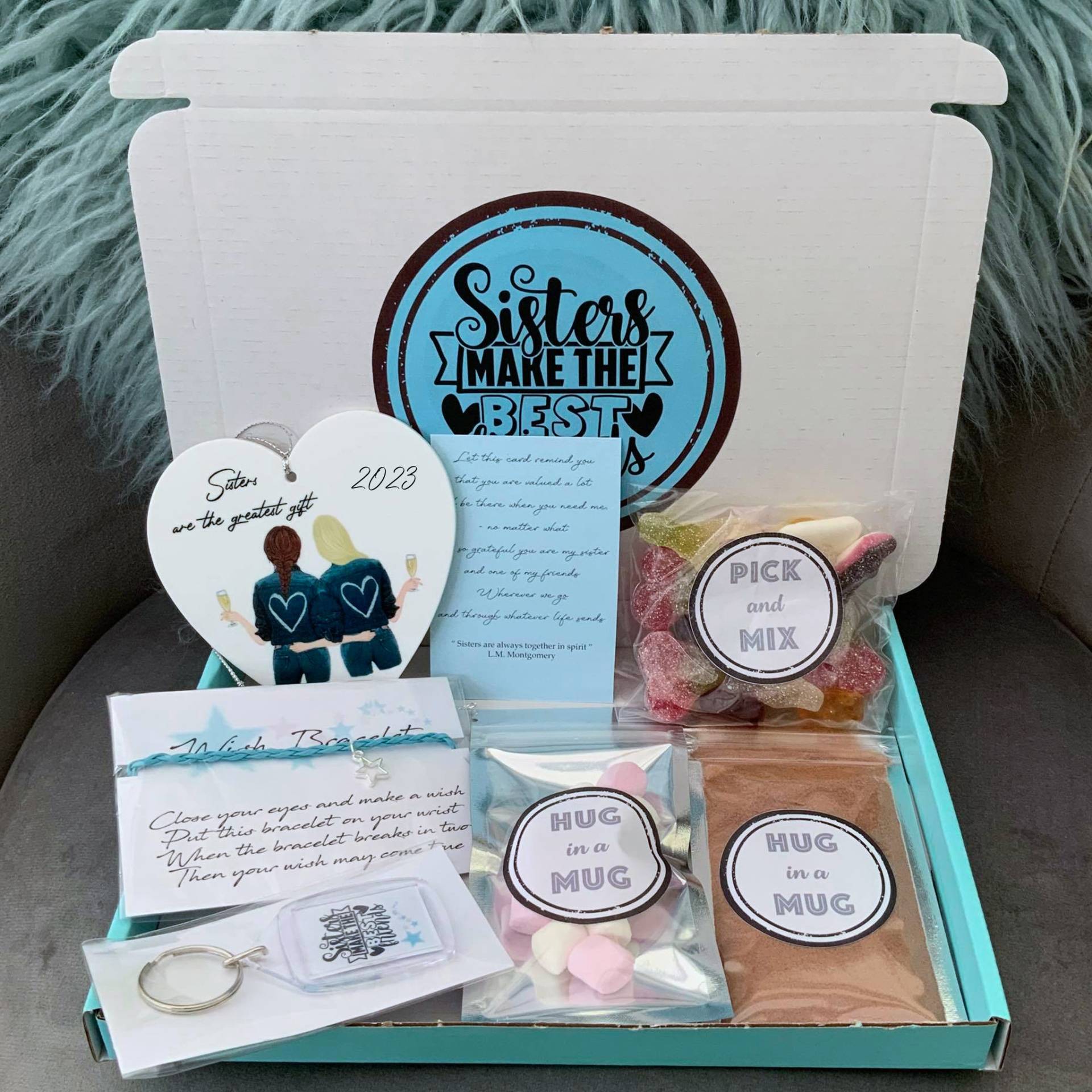 Personalisiertes Geschenk Briefkasten Schwester Besties Self Care Geschenkbox Umarmung in A Box Geburtstag Sie Sind Genug Big Sister von Etsy - FizzyStrawberryGifts