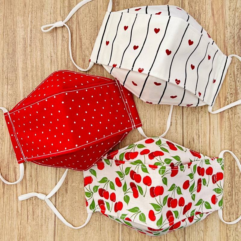 Special Valentines Day Set Herzen Kirschen Und Polka Dots Print Baumwolle 3-D Gesichtsmaske von Etsy - Floralandleaves