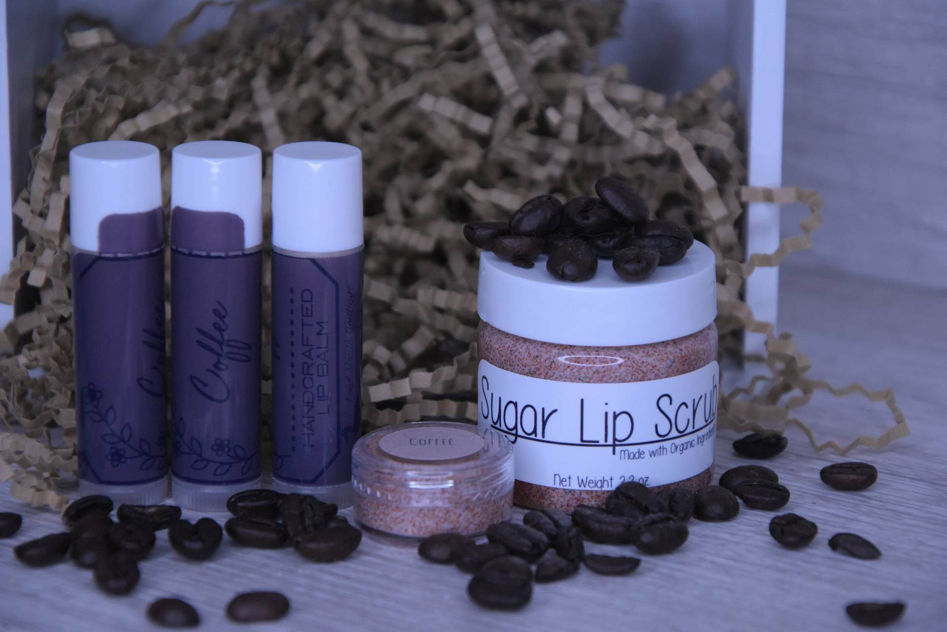 Kaffee Lippenbalsam Und Lippenpeeling Super Glatt Hält Lippen Weich Befeuchtet Frucht Essen Getränk Geschmack Peeling Vegan von Etsy - FowlMouthBoutique