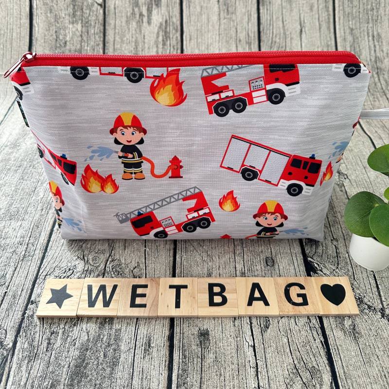 Wetbag Nasstasche Waschtasche Wechseltasche Wickeltasche Wechselkleidung Badetasche Schwimmtasche Kindergartenkind Kita Namensfeld Feuerwehr von Etsy - FoxFrogShop