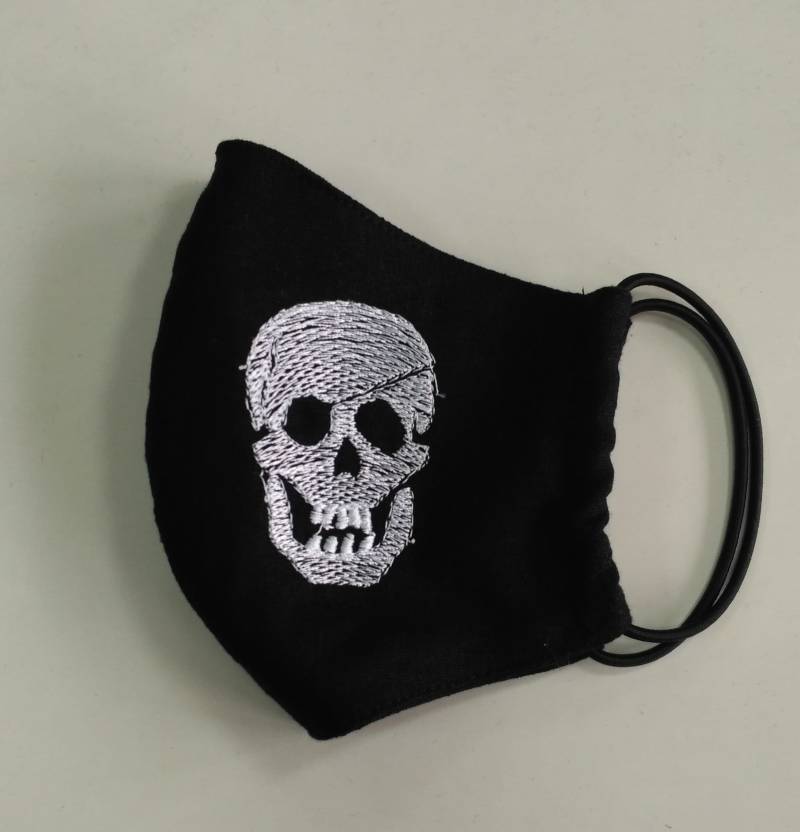 Pirat Scull Gesichtsmaske Teufel Maske Waschbar Wiederverwendbar Schutzmaske Unisex Fashion Maske von Etsy - GUAembroidery