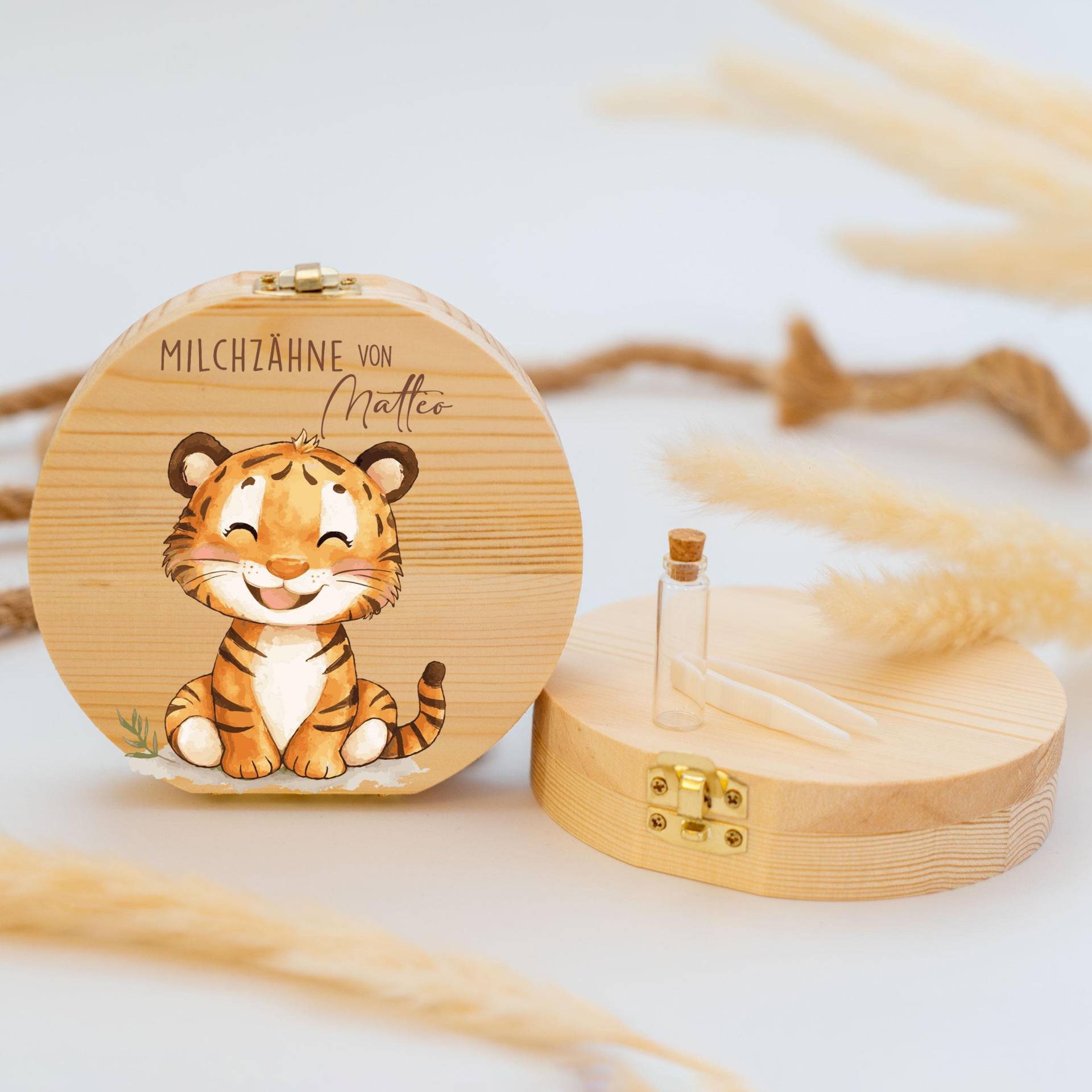 Personalisierte Zahndose Mit Tigermotiv | Holz Erinnerungsbox Für Milchzähne Geschenk Zur Taufe & Geburt, Milchzähne, Zahnfee von Etsy - GeschenkeFabrikShop