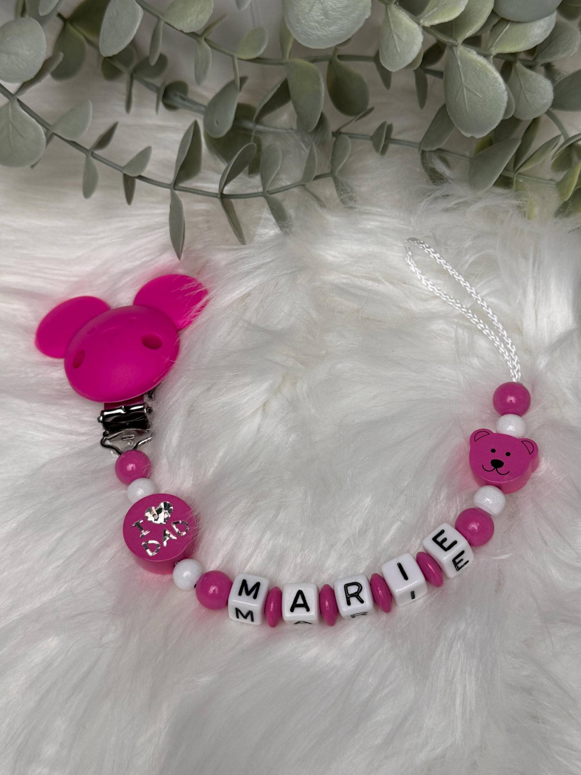 Schnullerkette Mit Namen, Rosa Pink , Geschenkidee, Babyparty, Personalisiert, I Love Mom von Etsy - GlamAccessoires