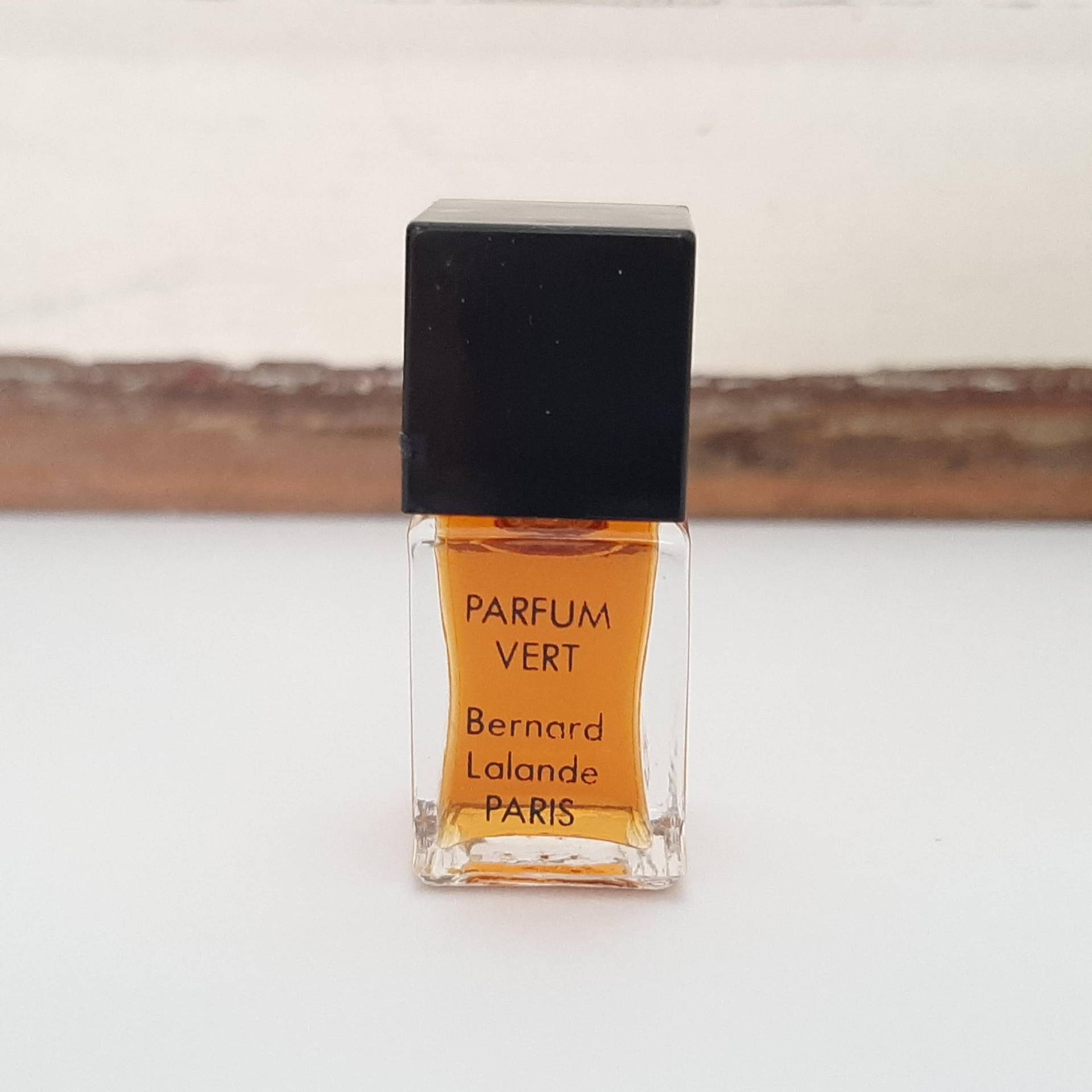 Vintage Bernard Lalande Parfüm Vert Eingestellter Duft Paris Parfümflasche Miniatur-Reisegröße von Etsy - GlendasVintageMarket