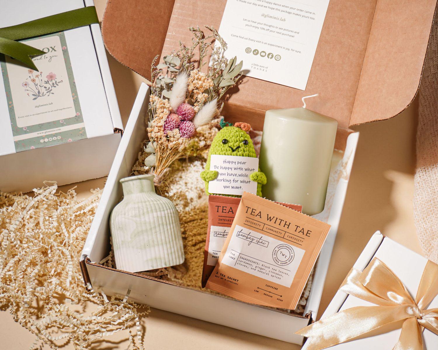 Handgefertigte Self Care Geschenkbox Für Mama Geschenkkörbe Freundschaftsgeschenk Frauen Schwägerin Geburtstagsgeschenke Mitarbeiter Handgefertigte Self Care Geschenkbox Für Mama Geschenkkörbe Freundschaftsgeschenk Frauen Schwägerin Geburtstagsgeschenke Mitarbeiter von Etsy - GliminisLab