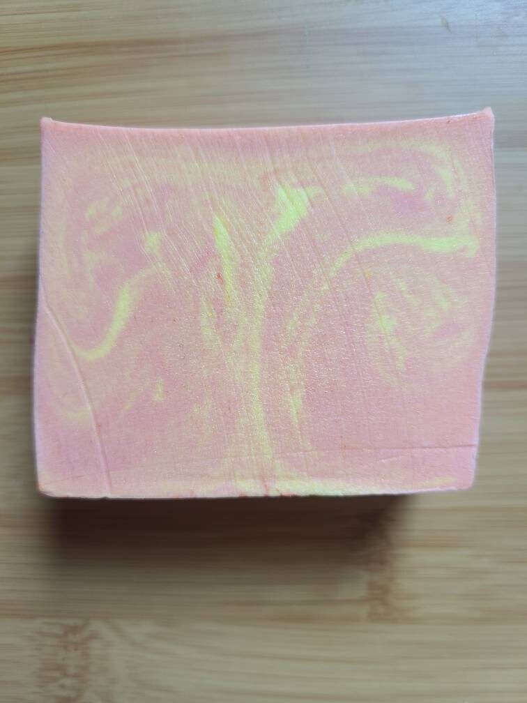 Pfirsich Obstgarten Seifenstange von Etsy - GlowingKitsuneSoaps