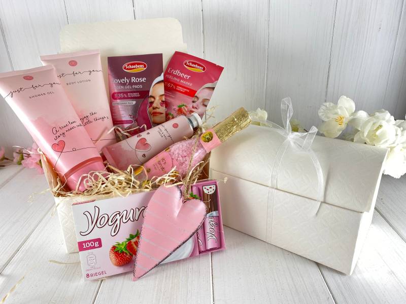 Muttertag Valentinstag Geburtstag Geschenkbox Beauty Weihnachten Freundin von Etsy - HANSELSSHOP