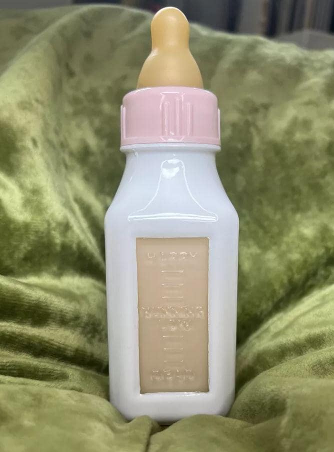 Melanie Martinez Crybaby Perfume Milk Full Bottle With Original Packaging von Etsy - HASSAUMINA