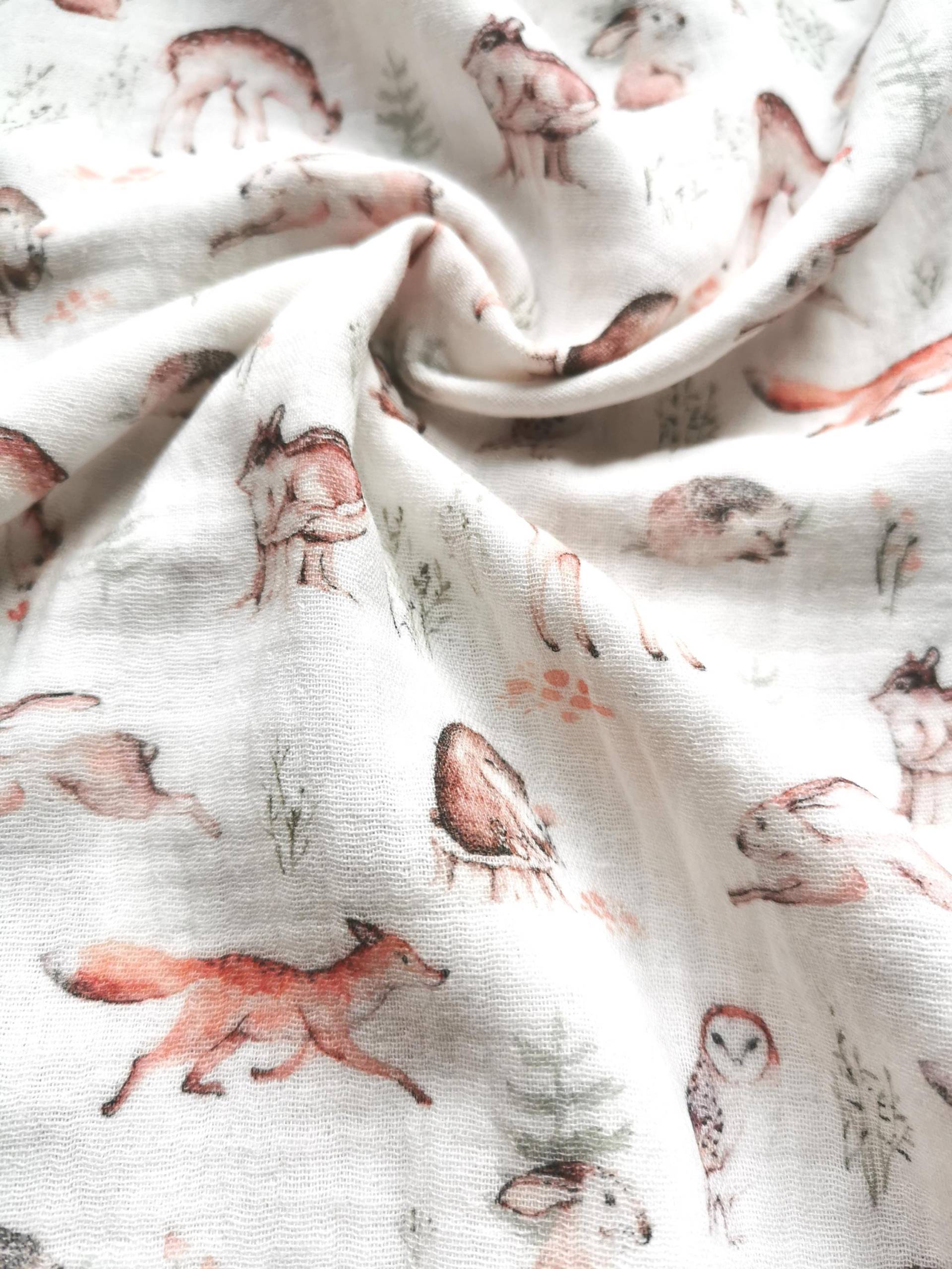 xl Baby Musselintuch, Musselin Waldtiere, Pucktuch, Kuscheltuch, Mulltuch, Babydecke Handmade, Verschiedene Größen xl Baby Musselintuch, Musselin Waldtiere, Pucktuch, Kuscheltuch, Mulltuch, Babydecke Handmade, Verschiedene Größen von Etsy - HandmadeGoldkaefer