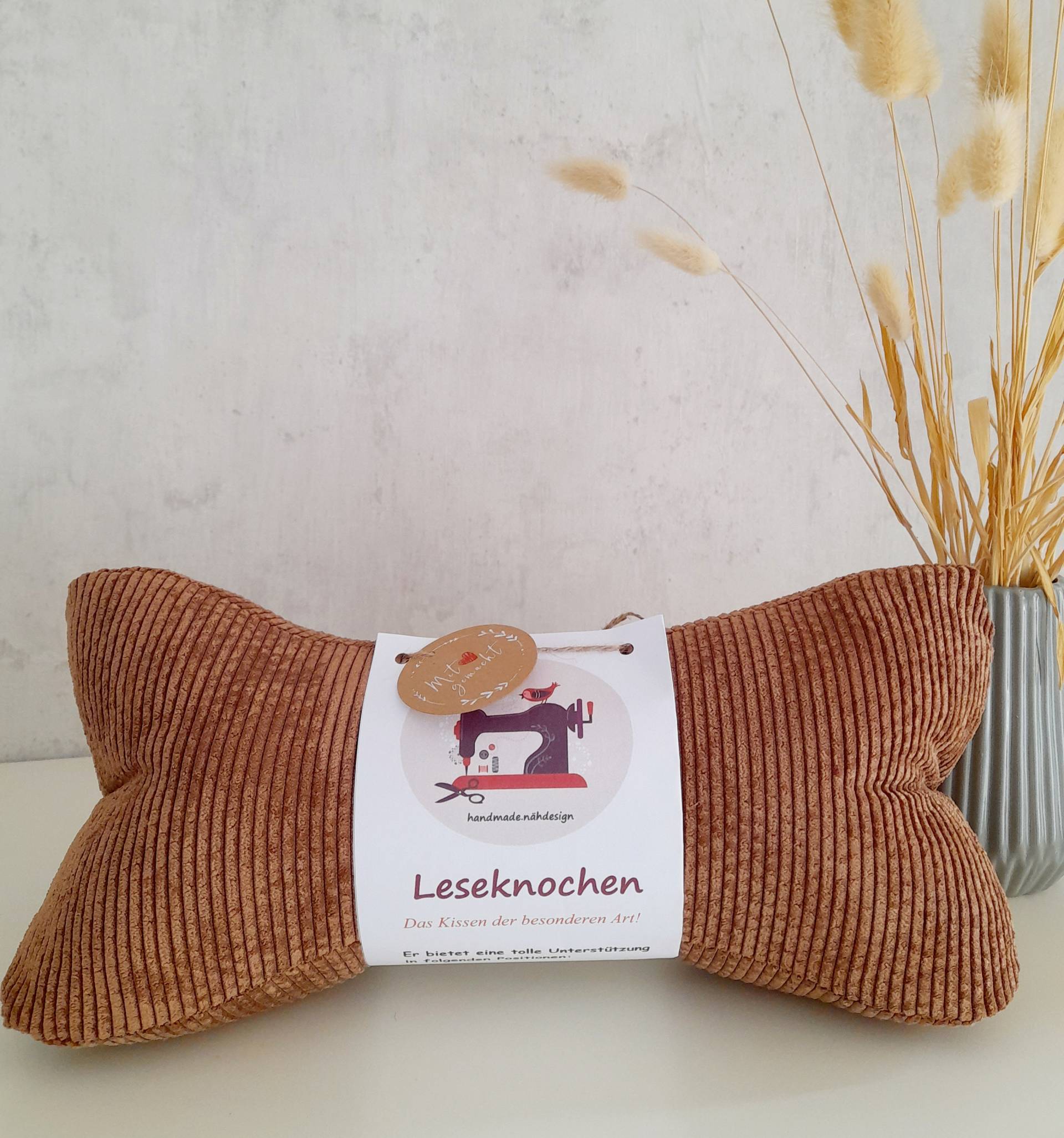 Cord Leseknochen Nackenkissen 36x18 cm, Handmade Hellbraun von Etsy - FadenSpektakel